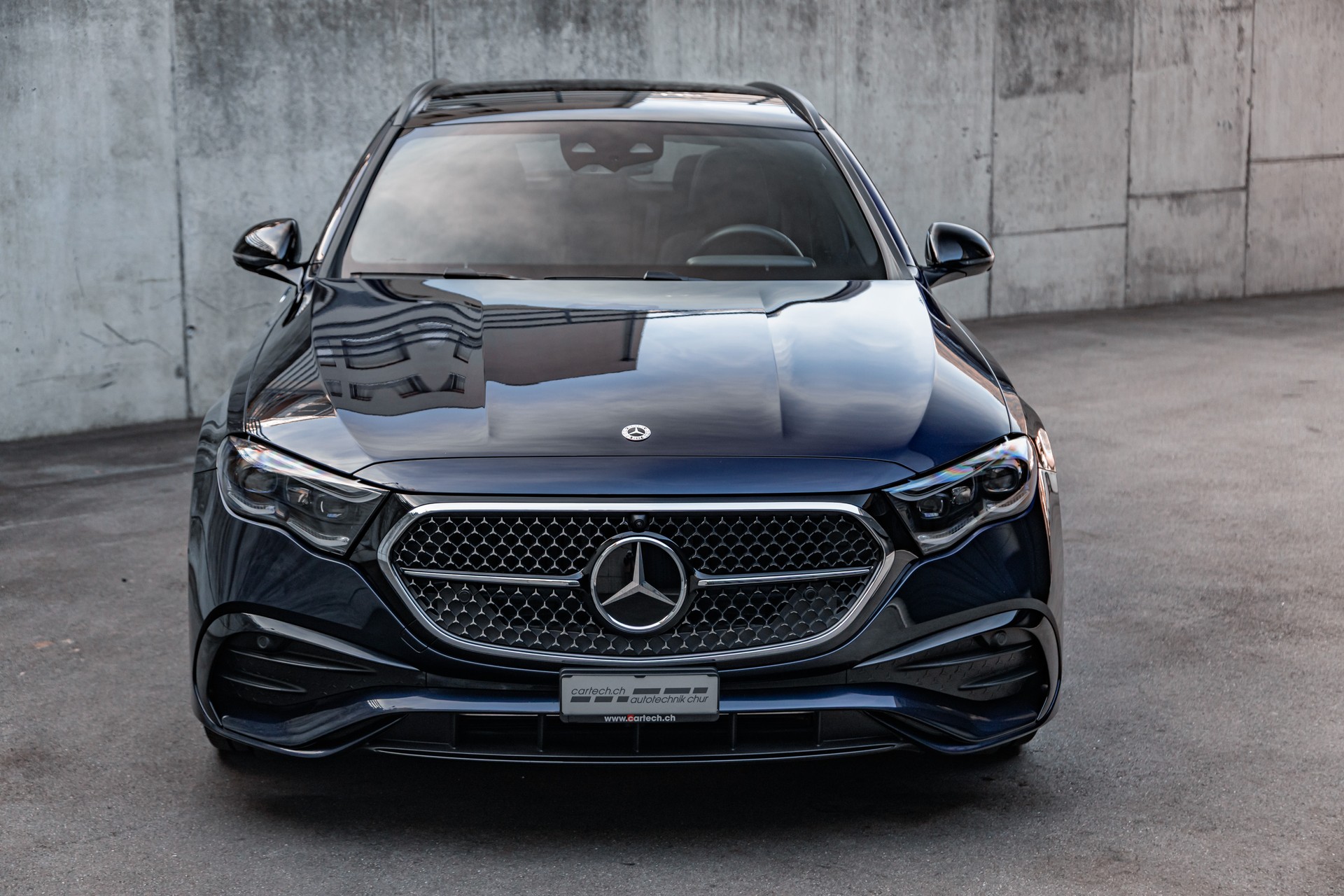 MERCEDES-BENZ E 450 T 9G-Tronic 4Matic-image-26