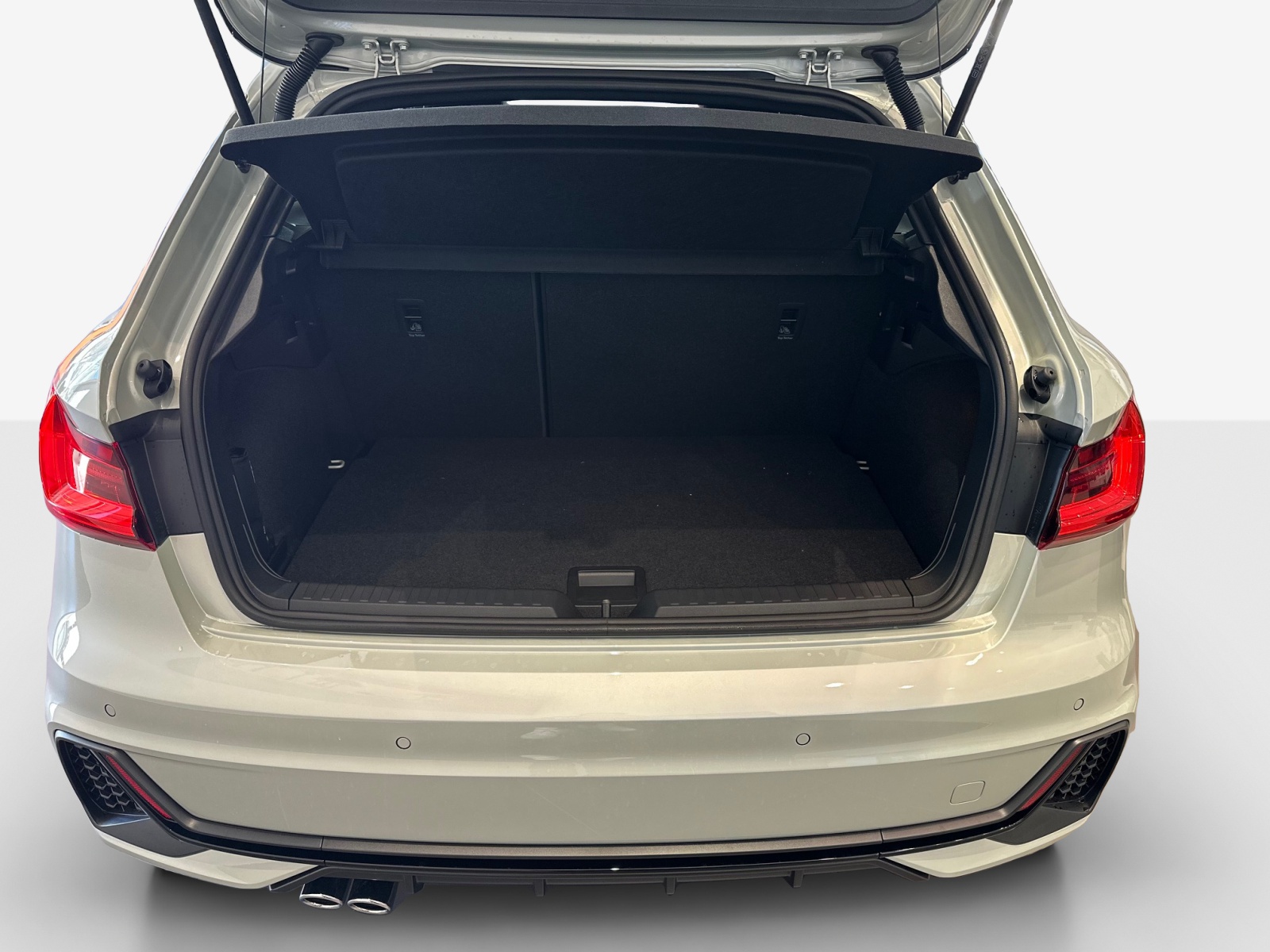 AUDI A1 Sportback 40 TFSI S Line S-tronic-image-12