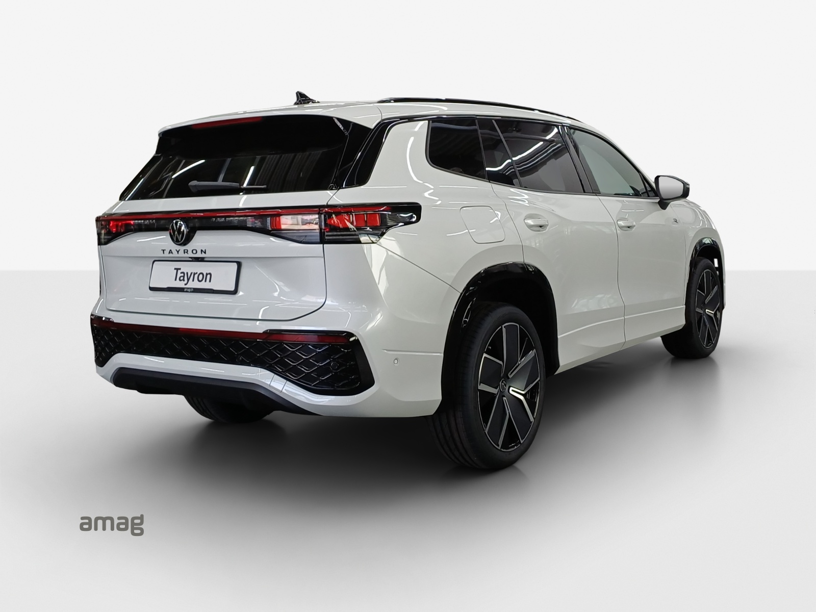 VW Tayron 2.0 TSI R-Line United DSG 4Motion-image-4