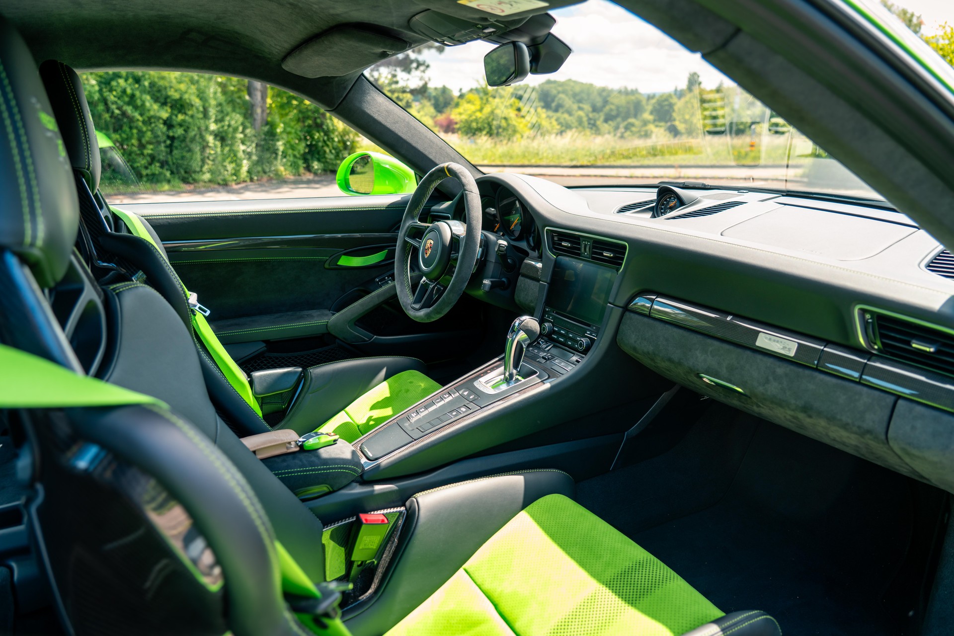 PORSCHE 991.2 GT3 RS Weissach Non-OPF-image-11