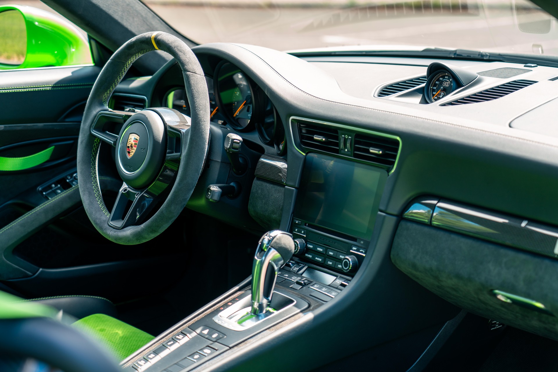 PORSCHE 991.2 GT3 RS Weissach Non-OPF-image-12