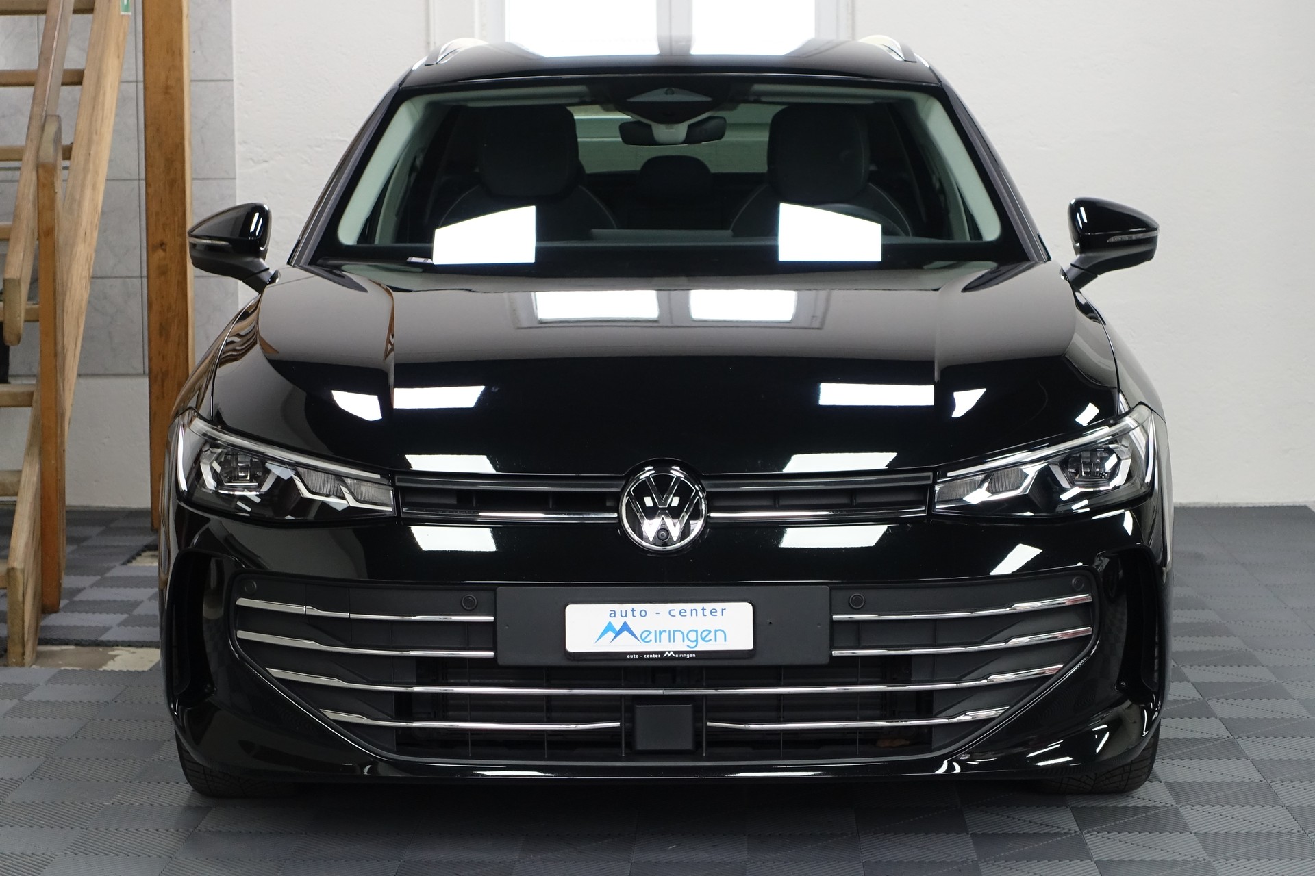 VW Passat Variant 2.0 TDI Business DSG-showroom-element-2