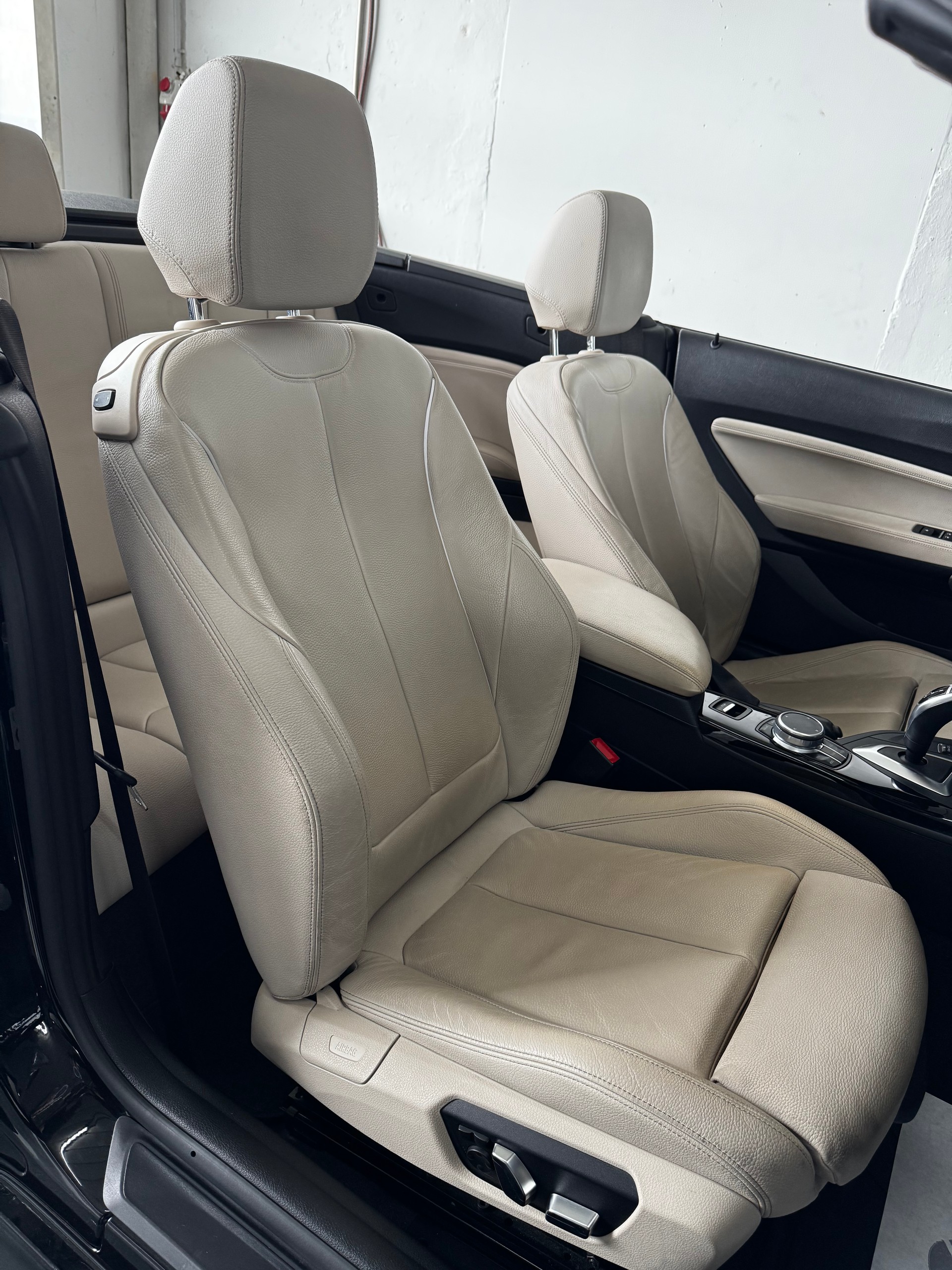 BMW M240i xDrive Steptronic-image-28