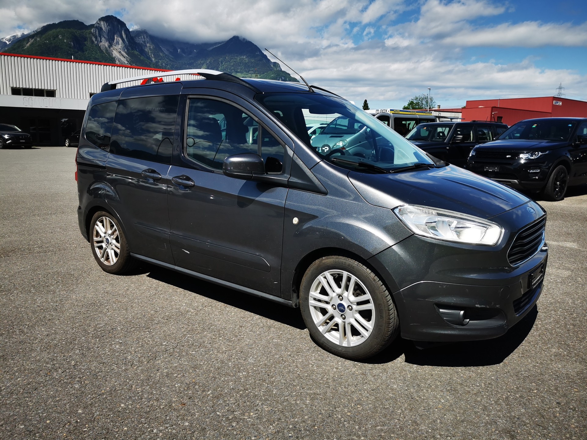 FORD Tourneo Courier 1.0 SCTi Titanium-image-3