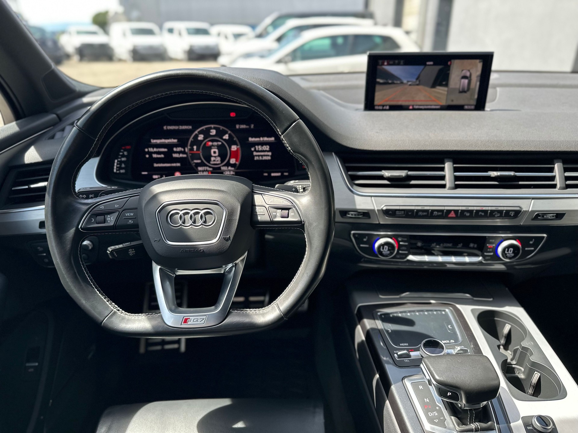 AUDI SQ7 4.0 TDI quattro tiptronic-image-6