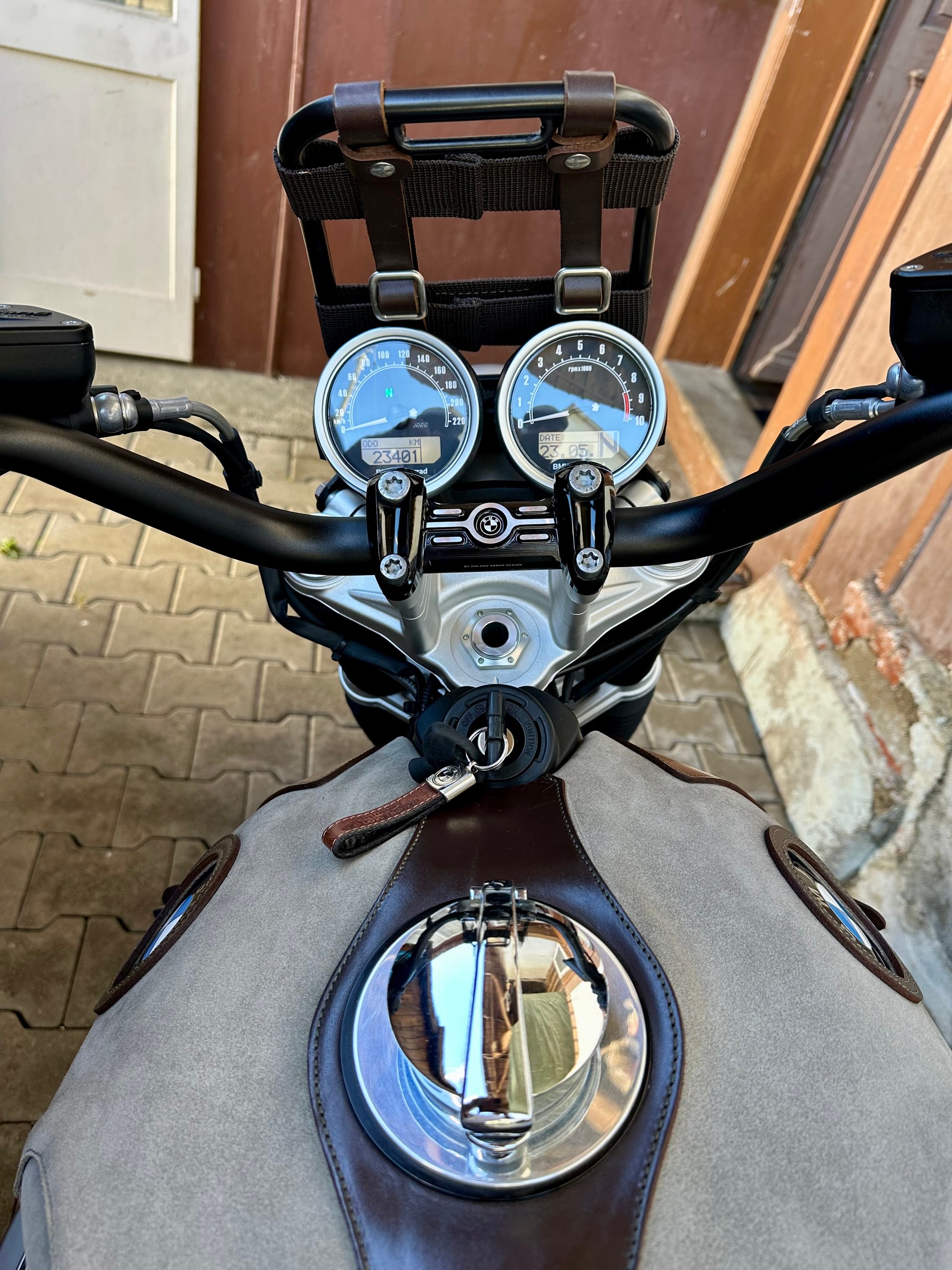 BMW R nineT Scrambler ABS-image-5