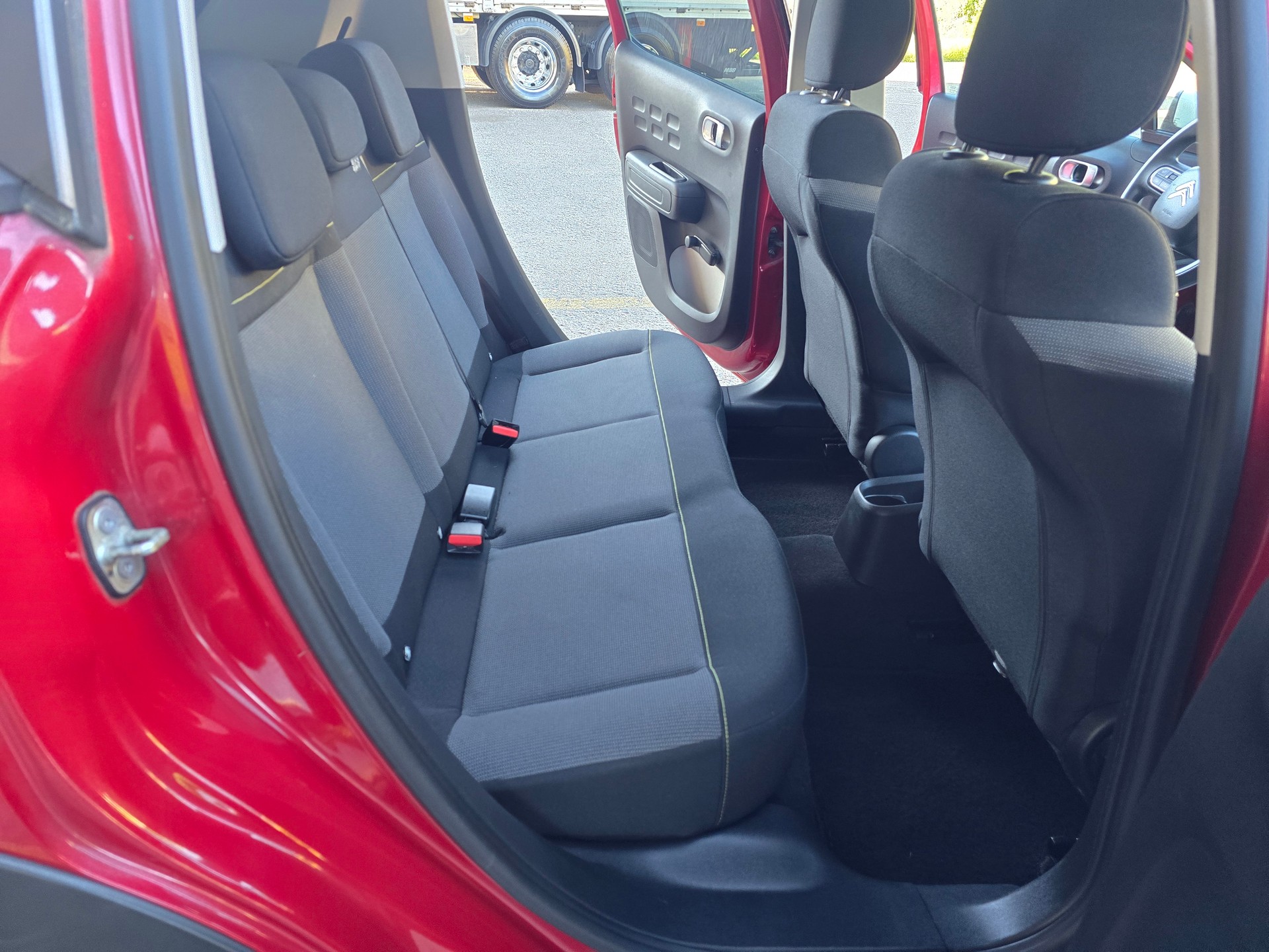 CITROEN C3 1.2i PureTech Shine-image-14