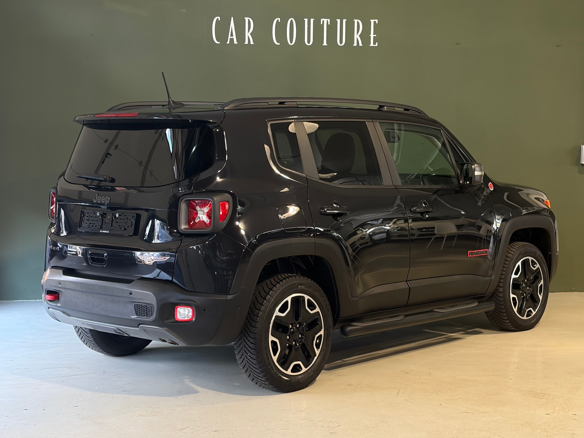 JEEP Renegade 2.0 CRD Trailhawk AWD + Low Range 9ATX * 1.Hand * Anhängerkupplung ***MFK 04.06.2026***-image-4