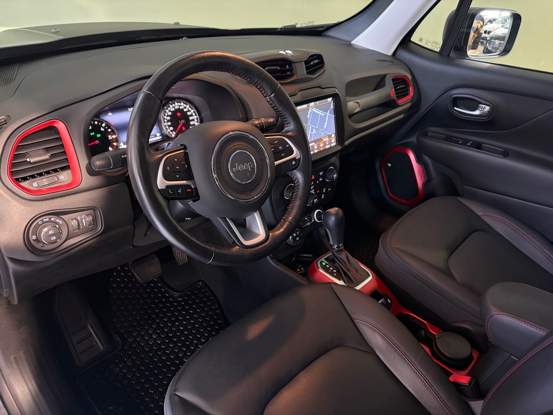 JEEP Renegade 2.0 CRD Trailhawk AWD + Low Range 9ATX * 1.Hand * Anhängerkupplung ***MFK 04.06.2026***-image-19