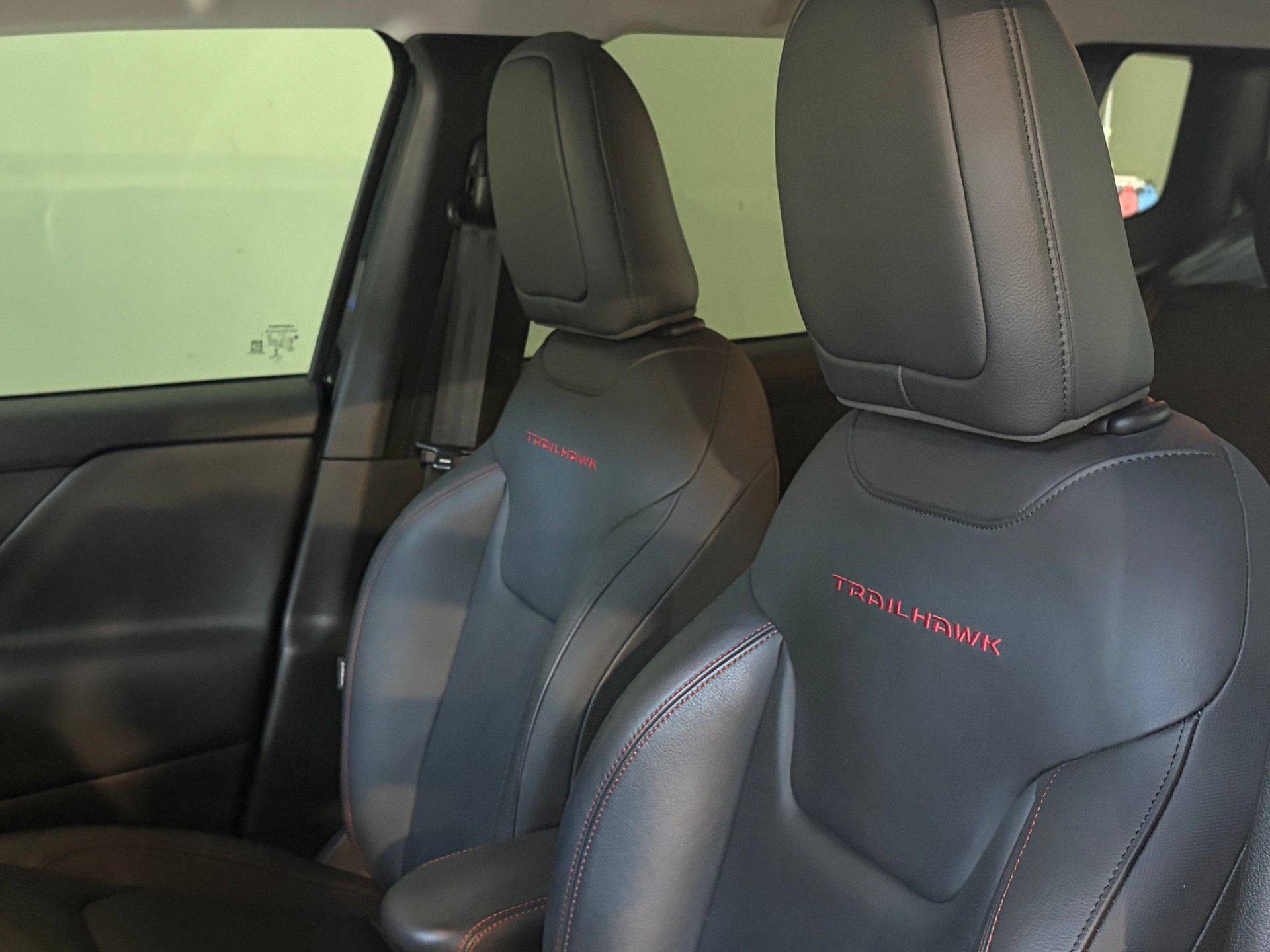 JEEP Renegade 2.0 CRD Trailhawk AWD + Low Range 9ATX * 1.Hand * Anhängerkupplung ***MFK 04.06.2026***-image-12