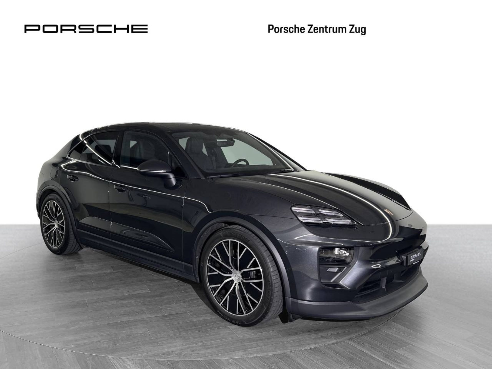 PORSCHE Macan 4-image-7
