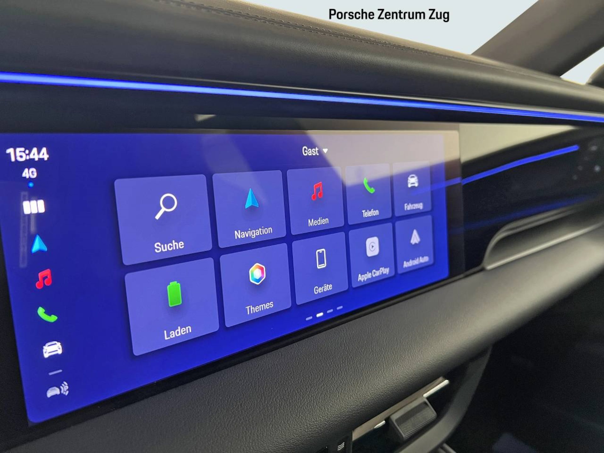 PORSCHE Macan 4-image-29