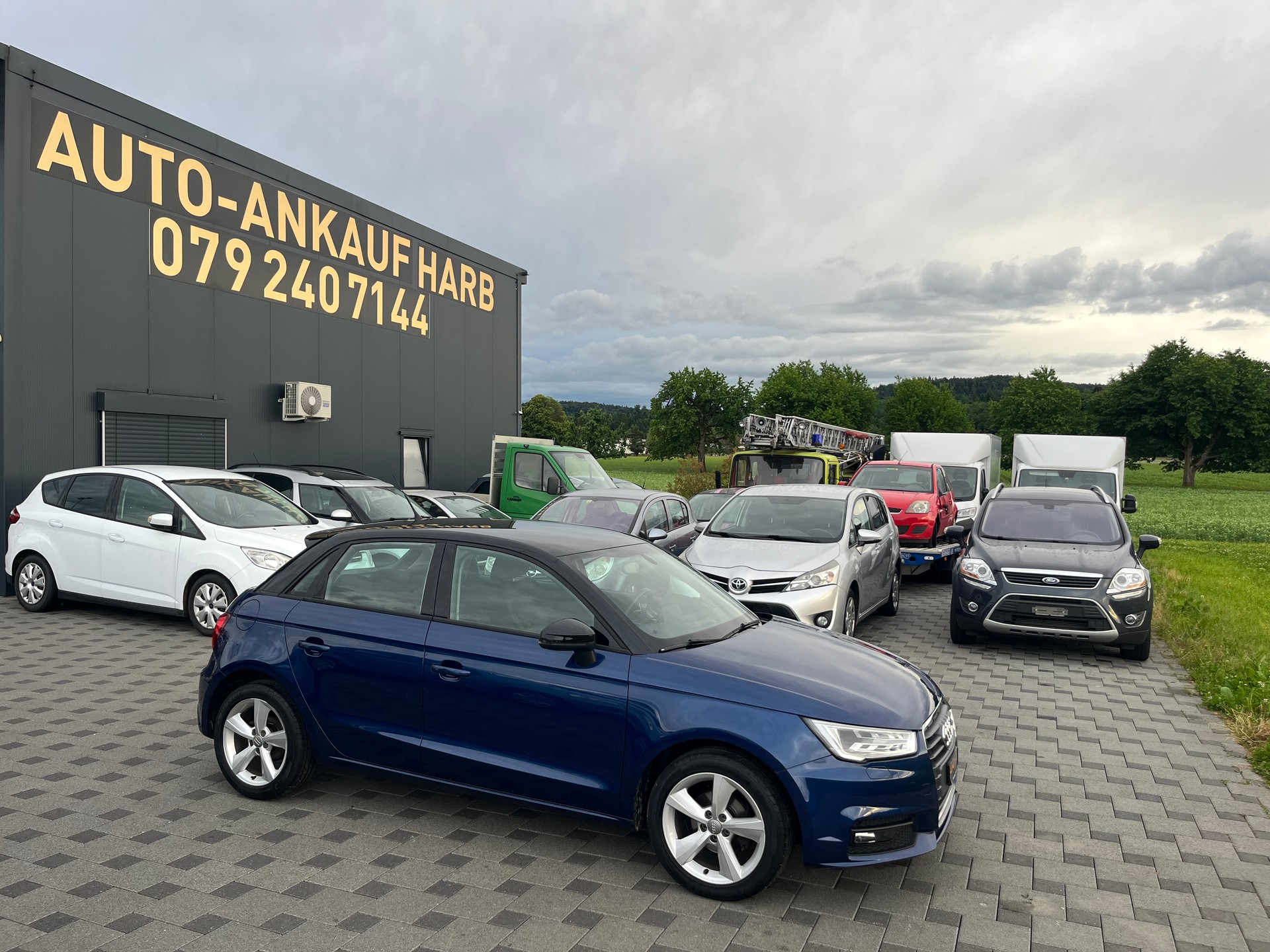 AUDI Sportback-image-0