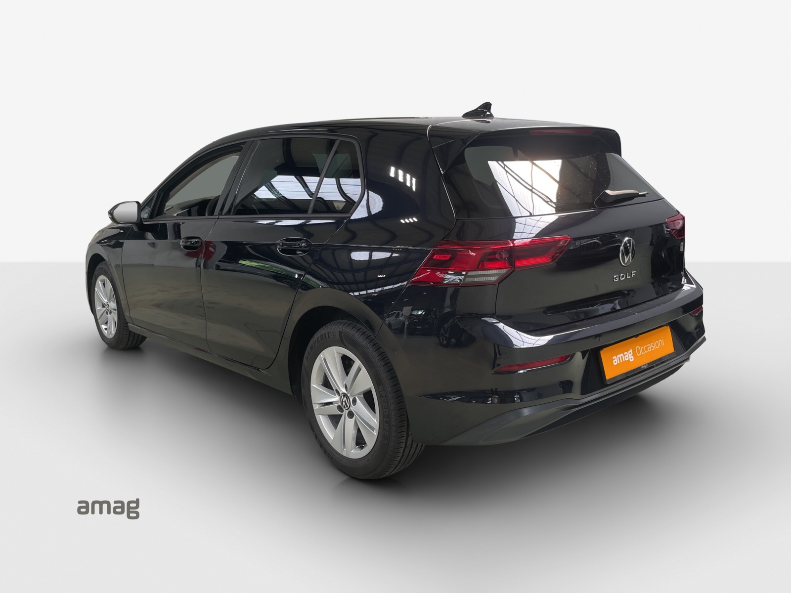 VW Golf 1.5 TSI ACT Life-image-2