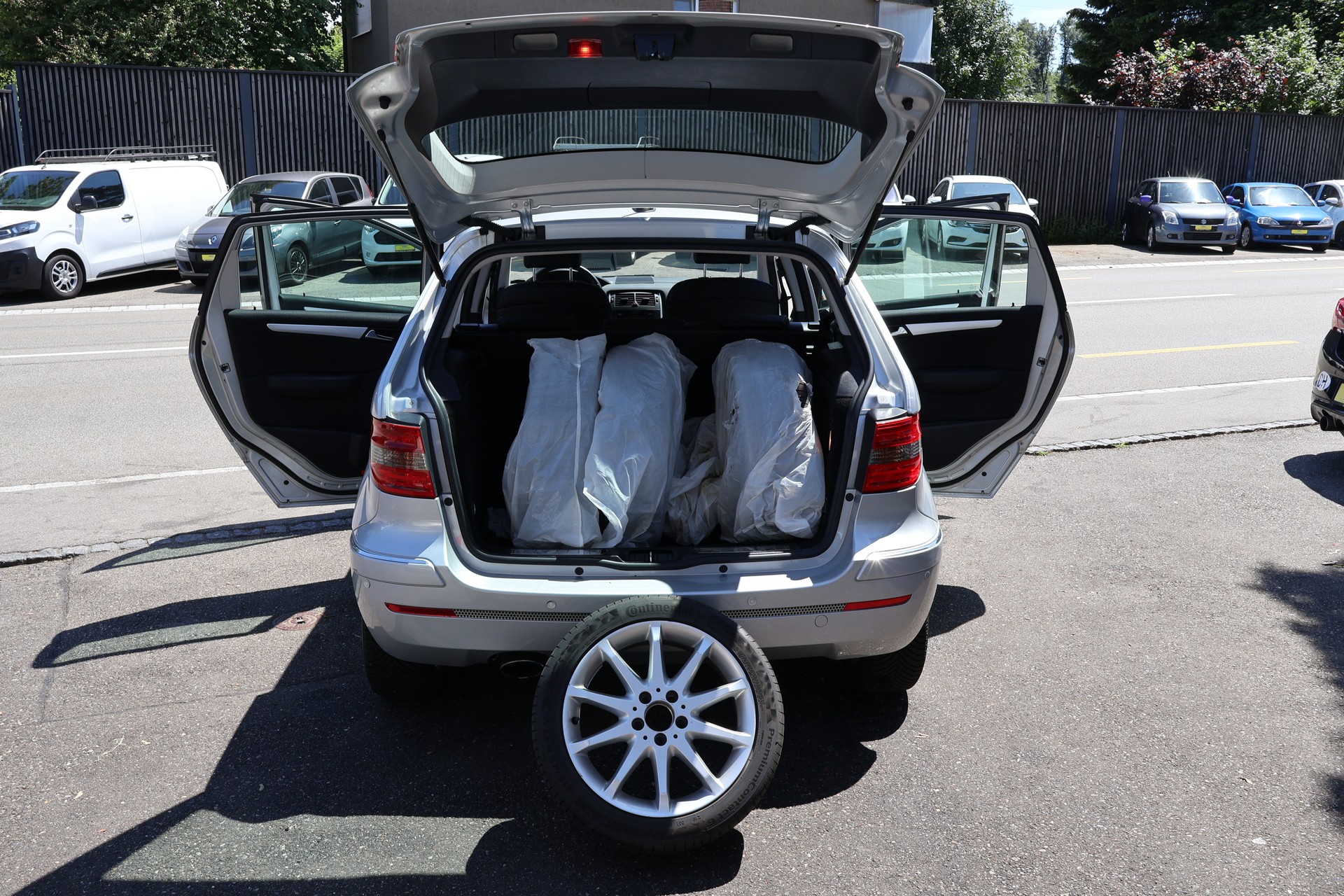 MERCEDES-BENZ B 170-image-8