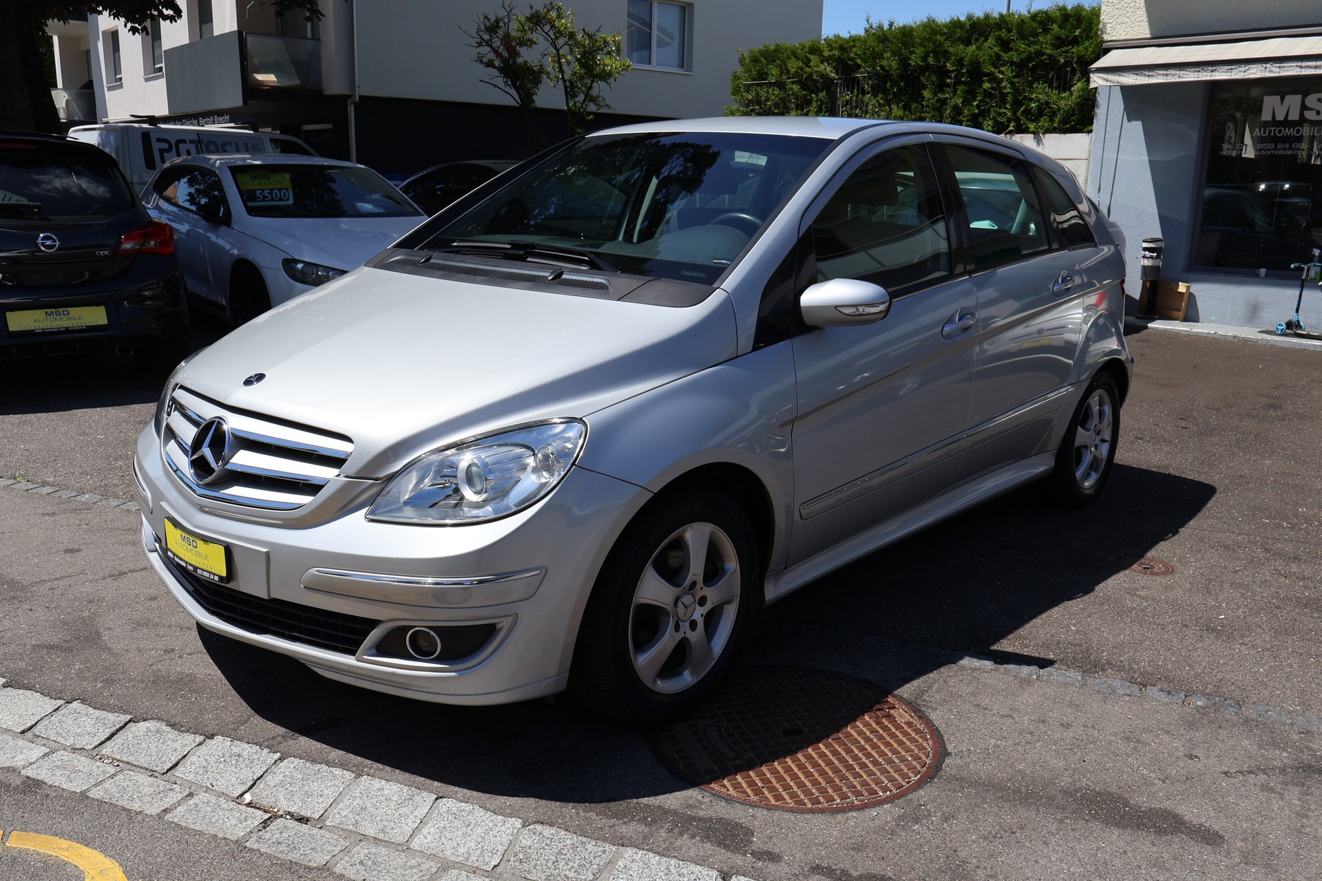 MERCEDES-BENZ B 170-image-0