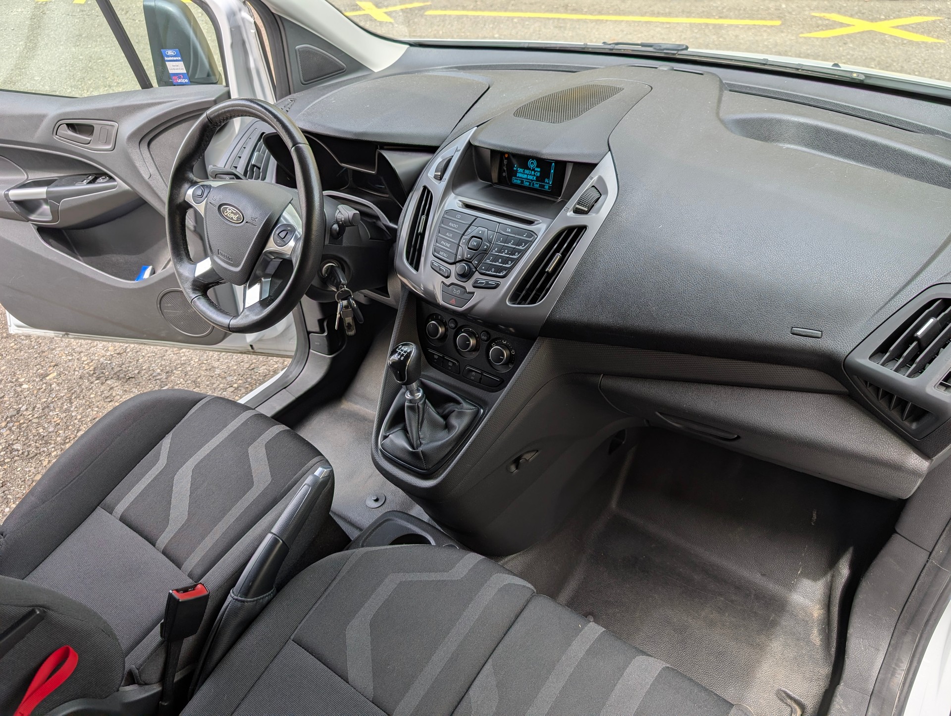 FORD 1.0 EcoB 100 Trend-image-5