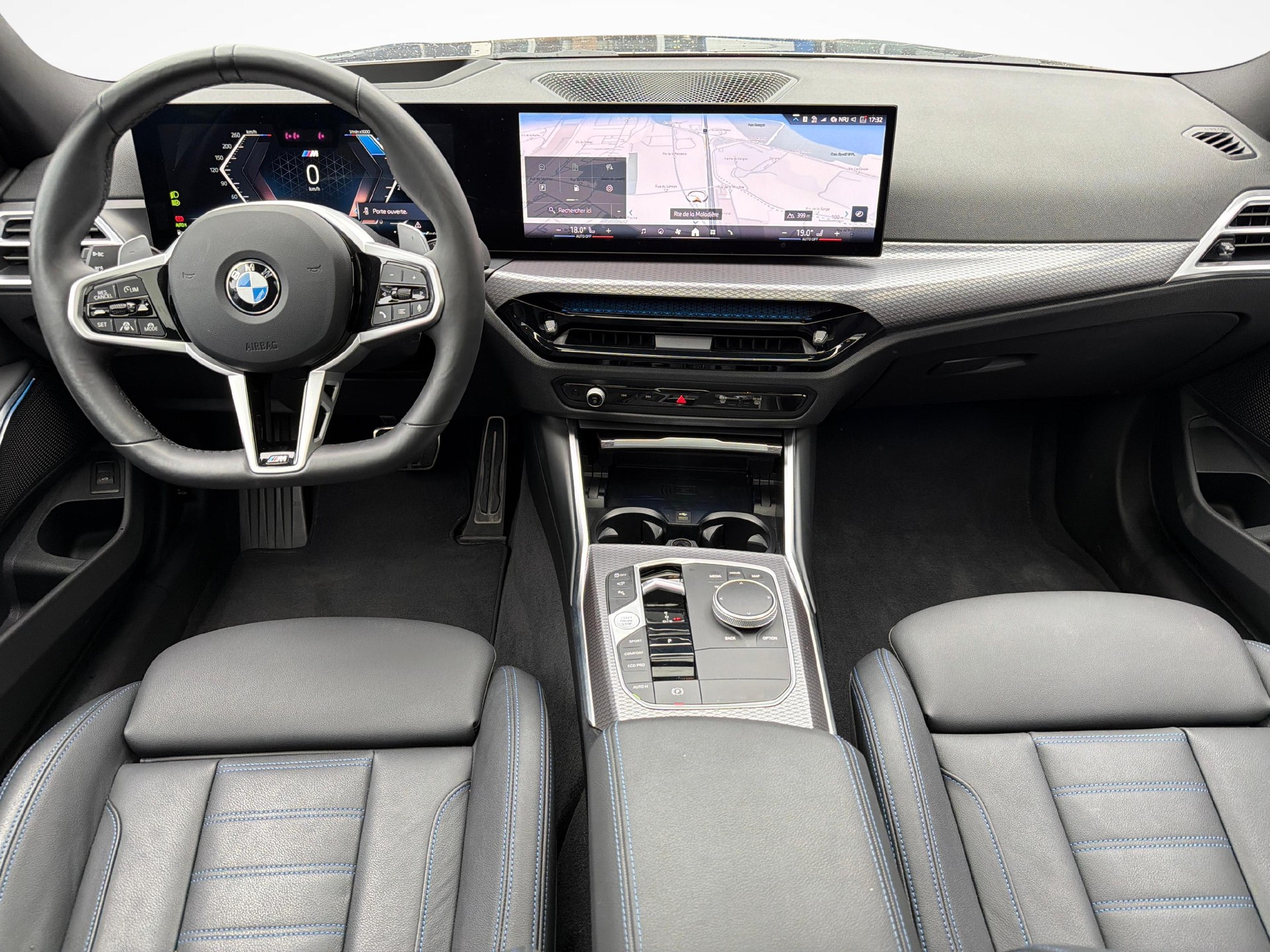 BMW 320d xDrive SAG Touring-image-11