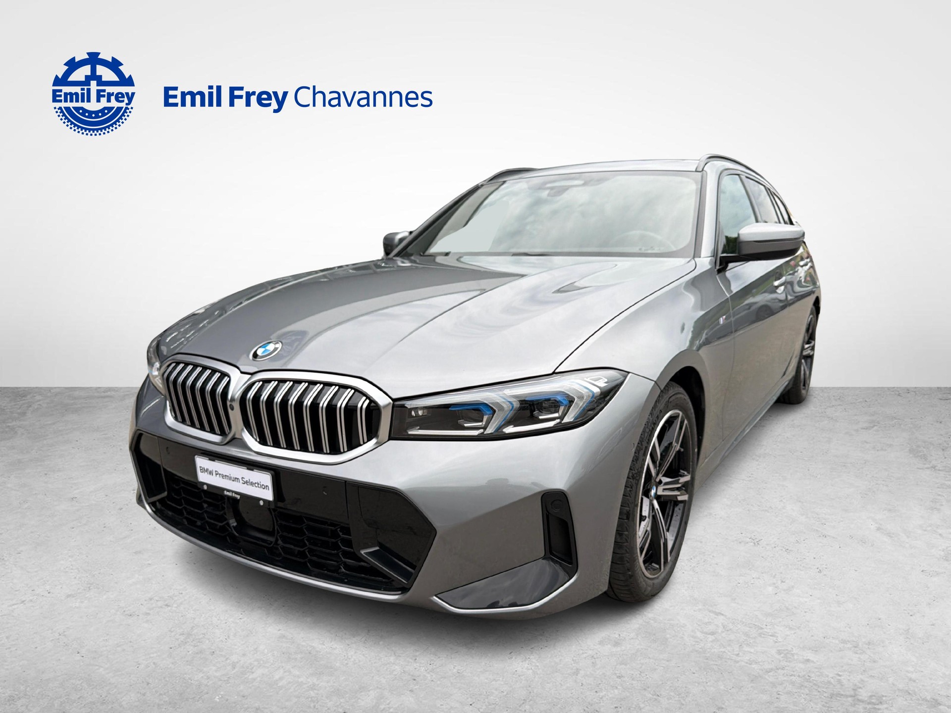 BMW 320d xDrive SAG Touring-image-1