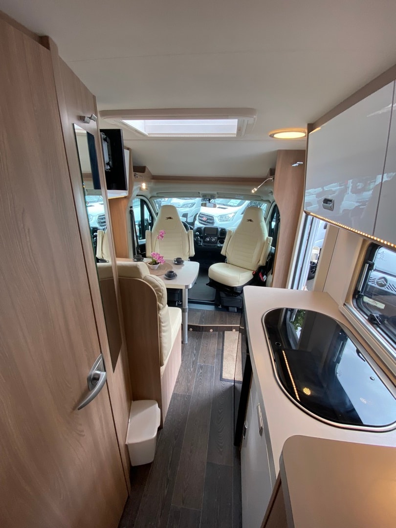 LAIKA Kosmo V9, Fiat Ducato 2.2MJ 140PS-image-5
