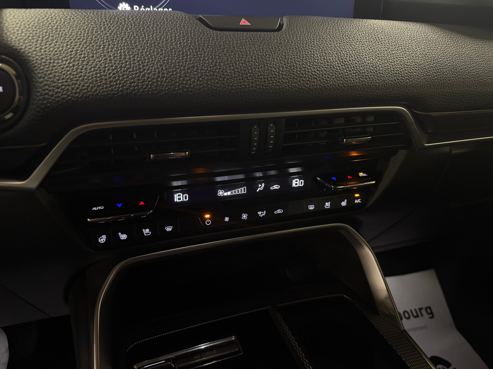 MAZDA CX-60 e-Skyactiv PHEV 327 AWD Homura-image-6