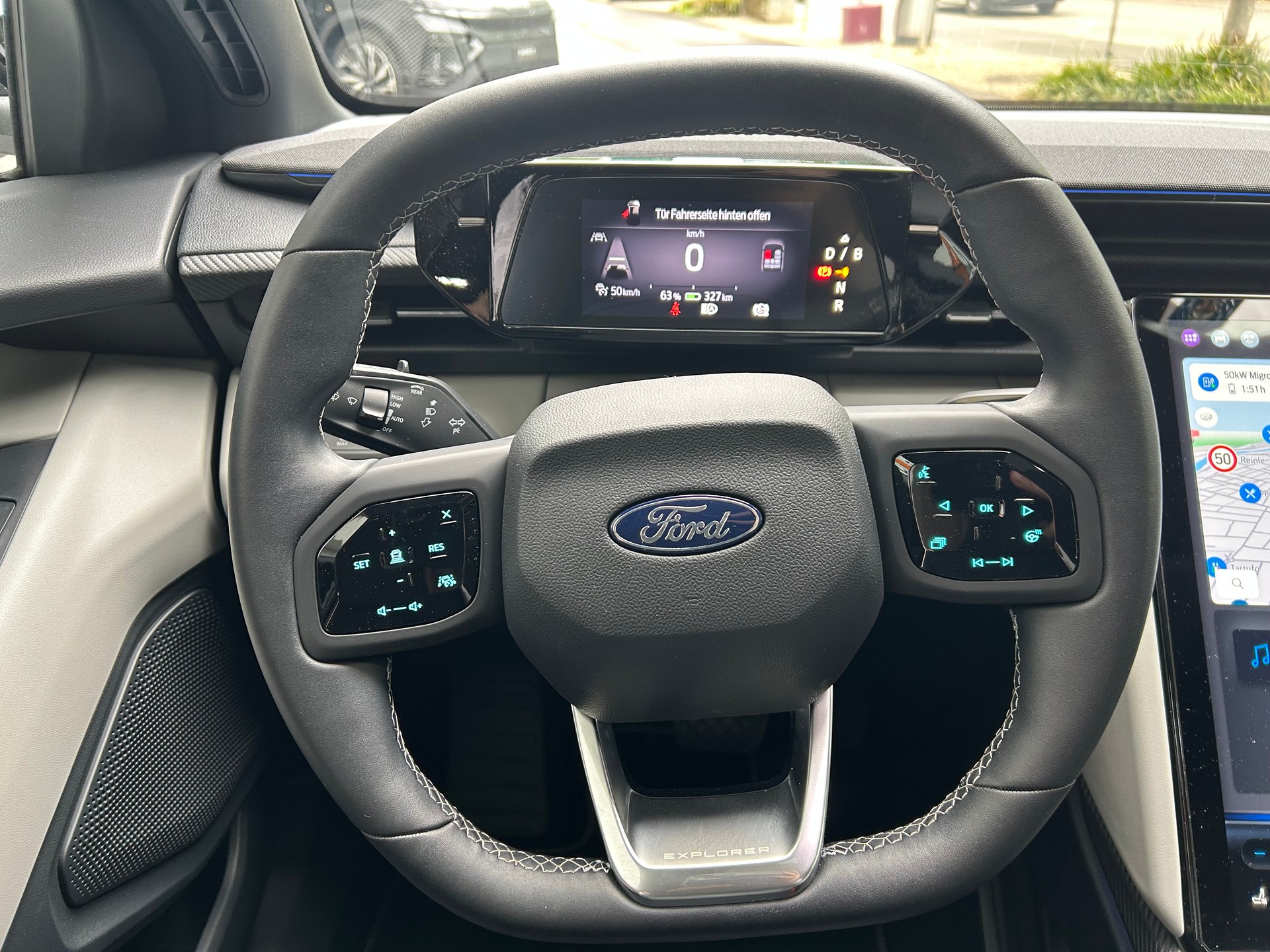 FORD Explorer Elektro 77kWh Dual Extended Range Premium AWD-image-12