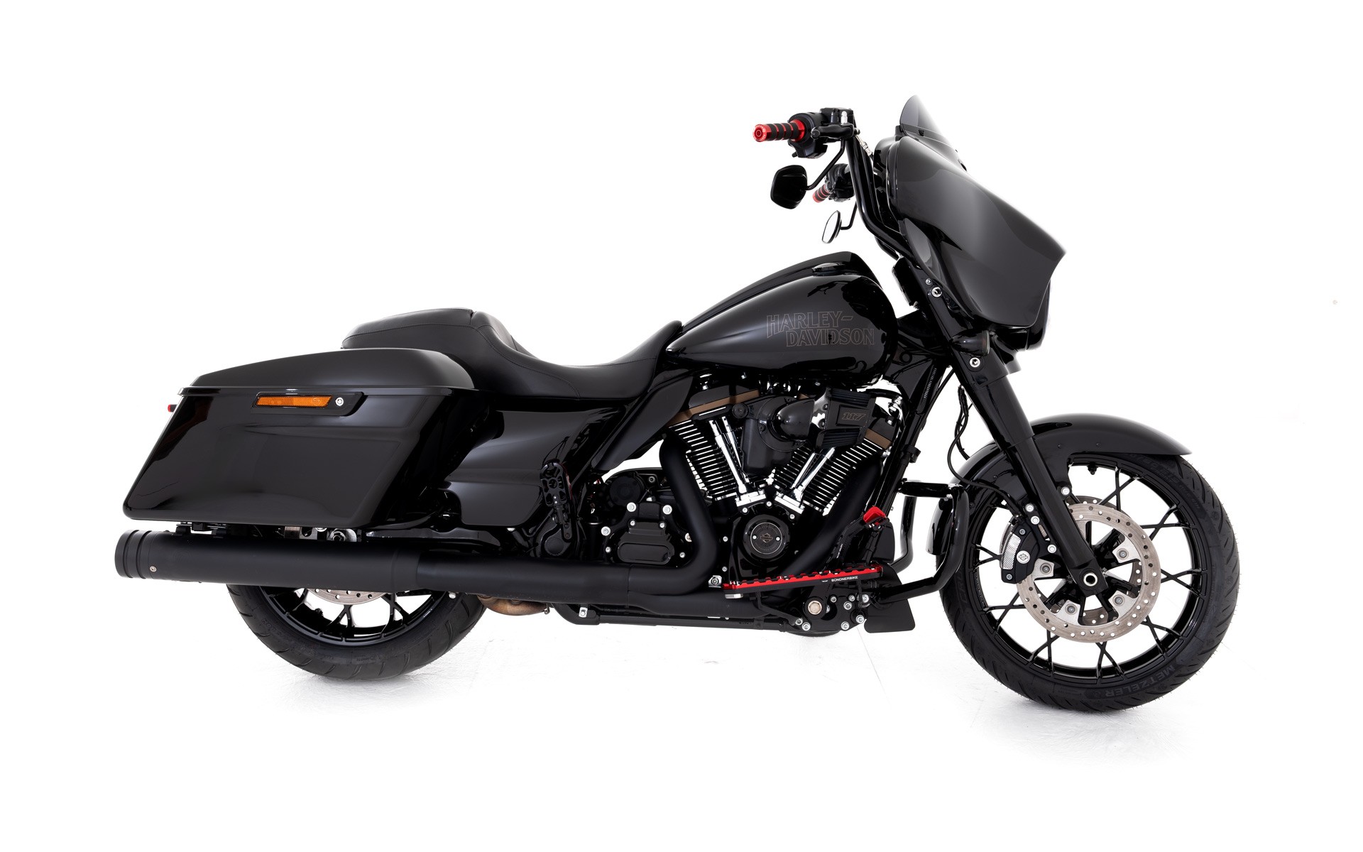 HARLEY-DAVIDSON FLHXST Street Glide ST 117-showroom-element-1