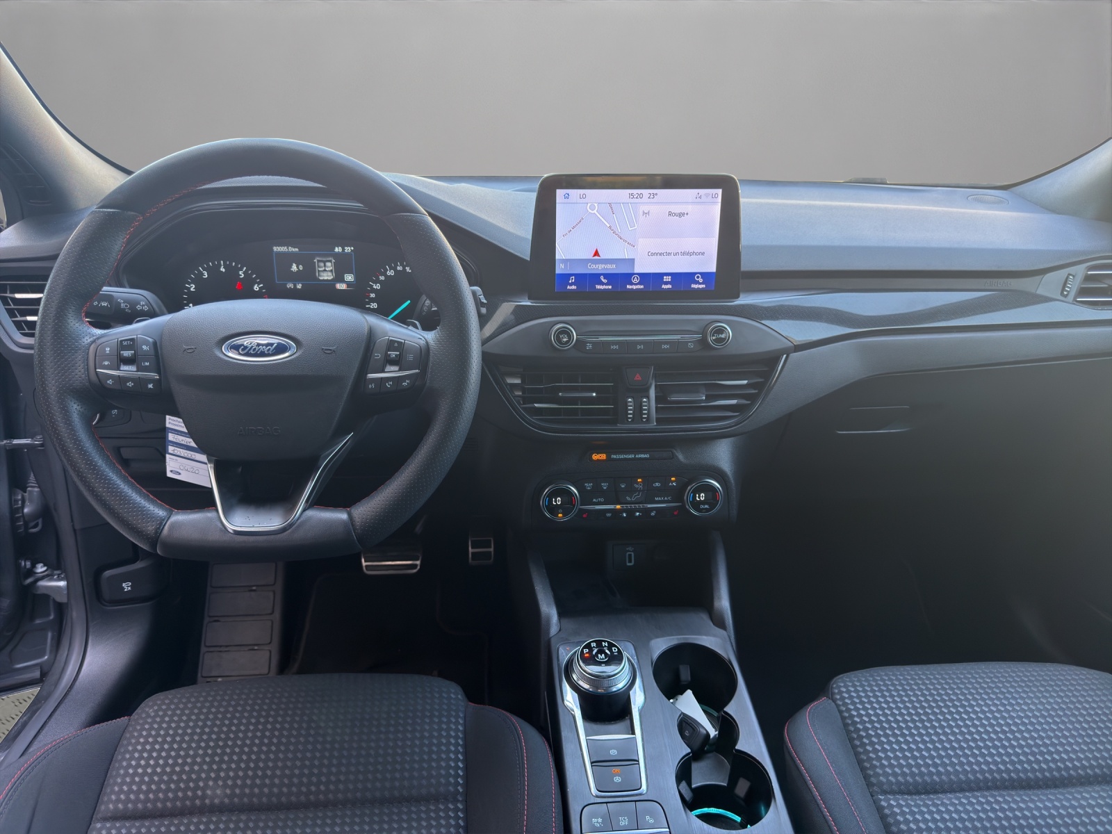 FORD Focus 1.0 SCTi ST Line Automatic-image-13