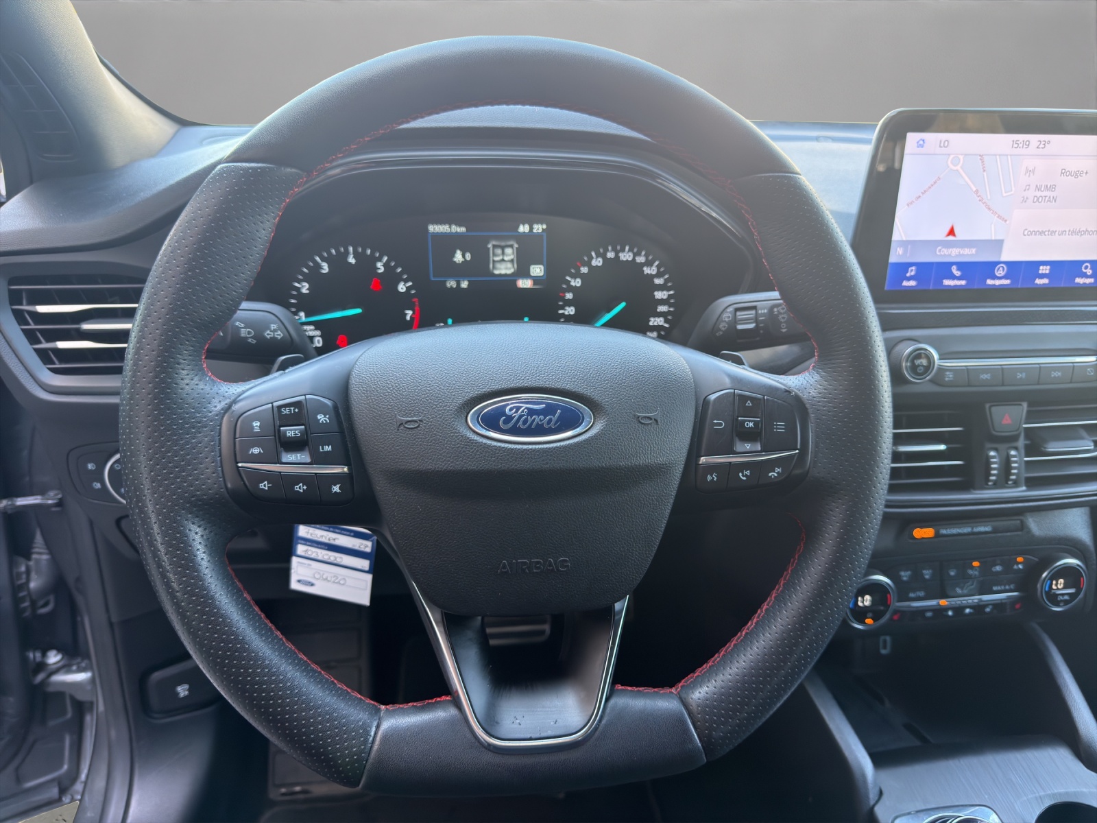 FORD Focus 1.0 SCTi ST Line Automatic-image-9