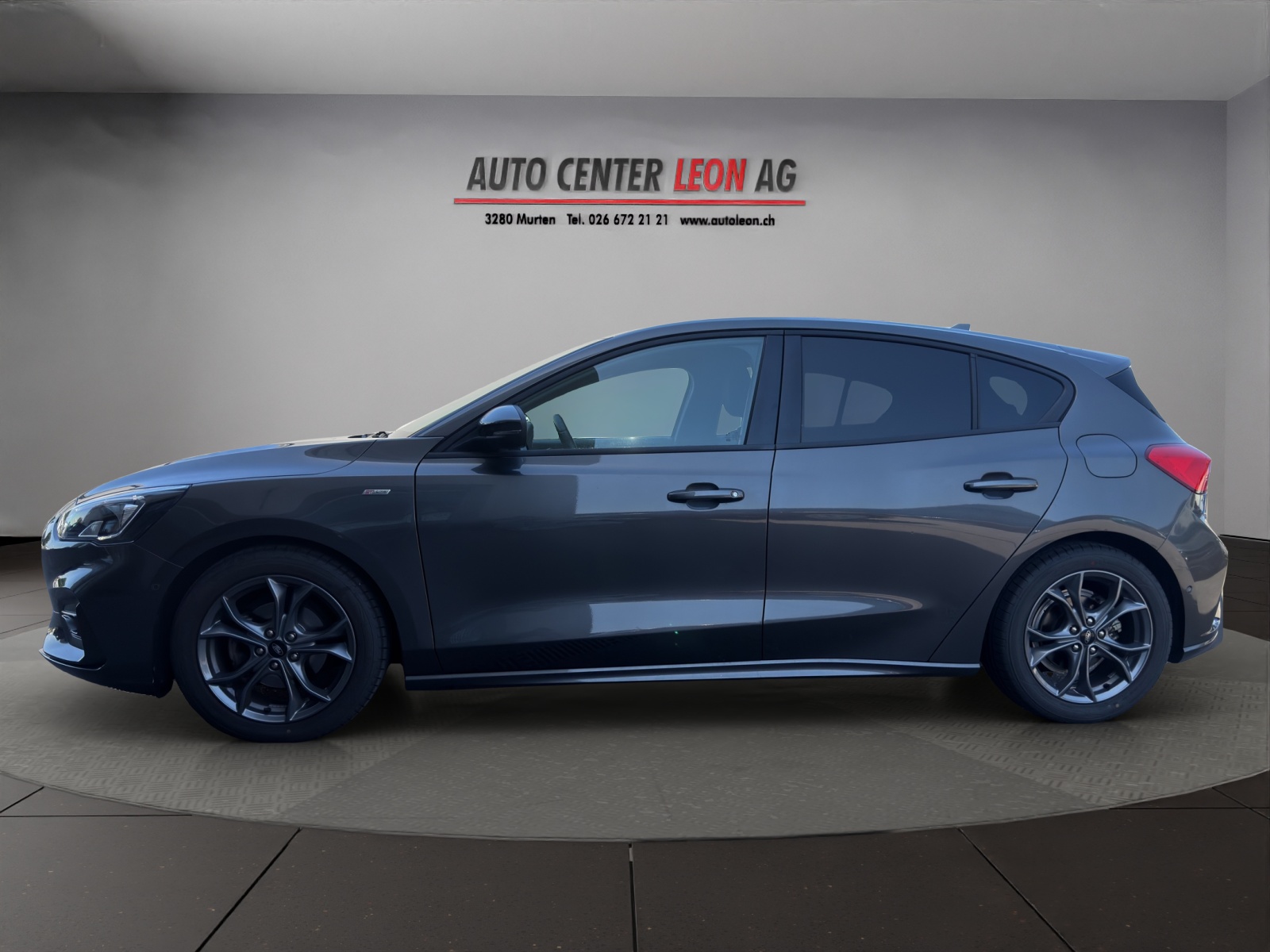 FORD Focus 1.0 SCTi ST Line Automatic-image-2