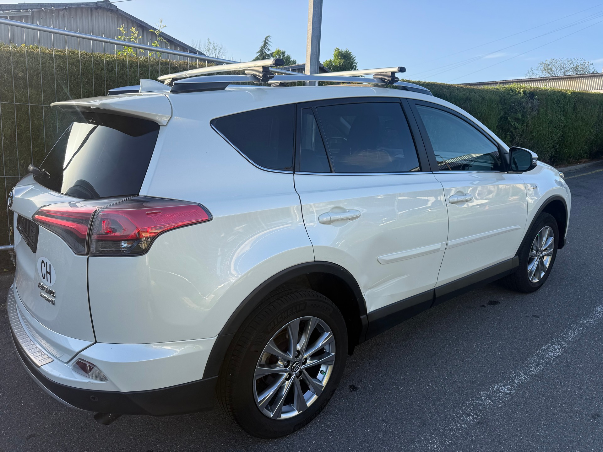 TOYOTA RAV-4 2.5 HSD Sol Premium e-CVT-image-6