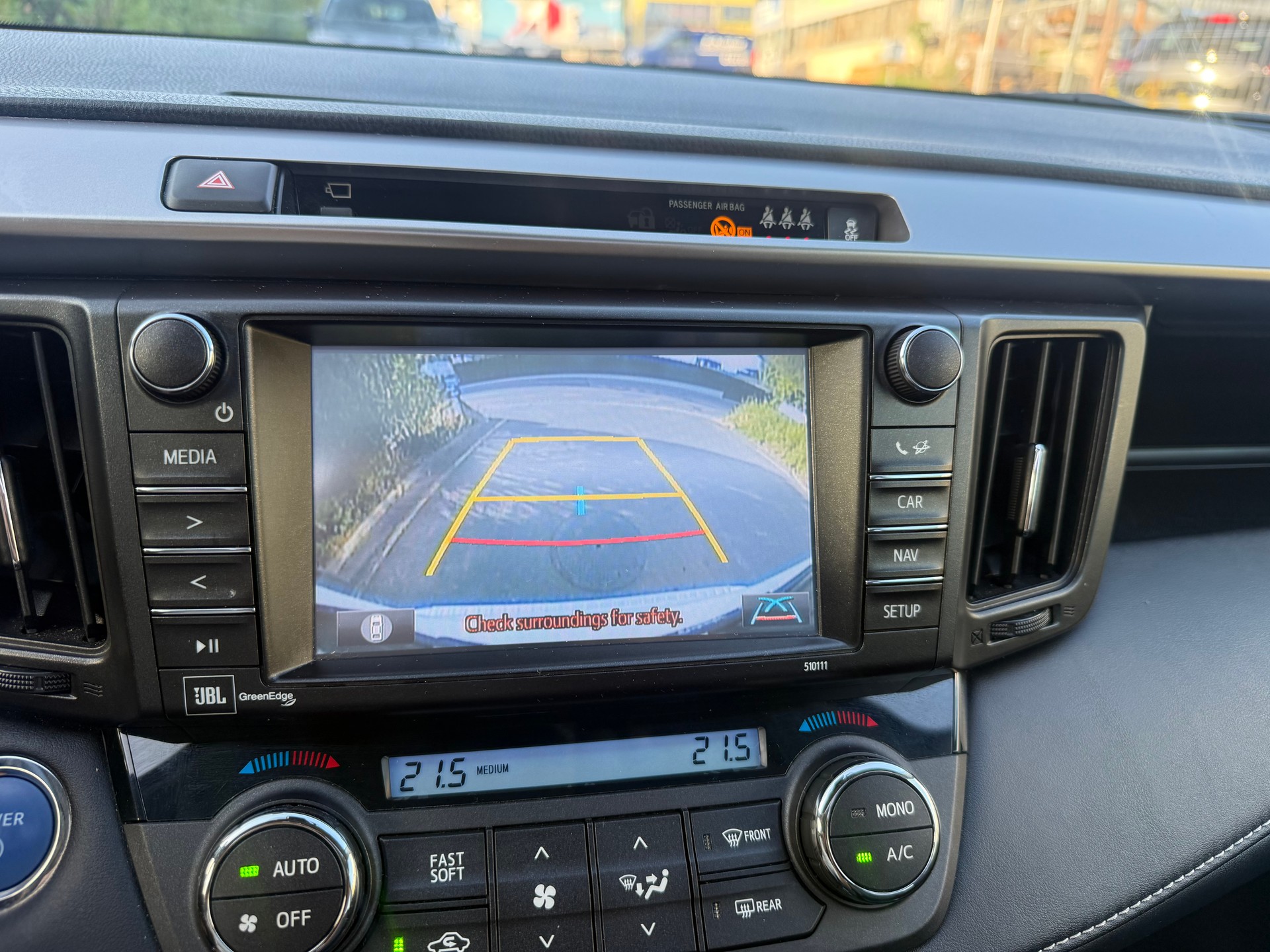 TOYOTA RAV-4 2.5 HSD Sol Premium e-CVT-image-11