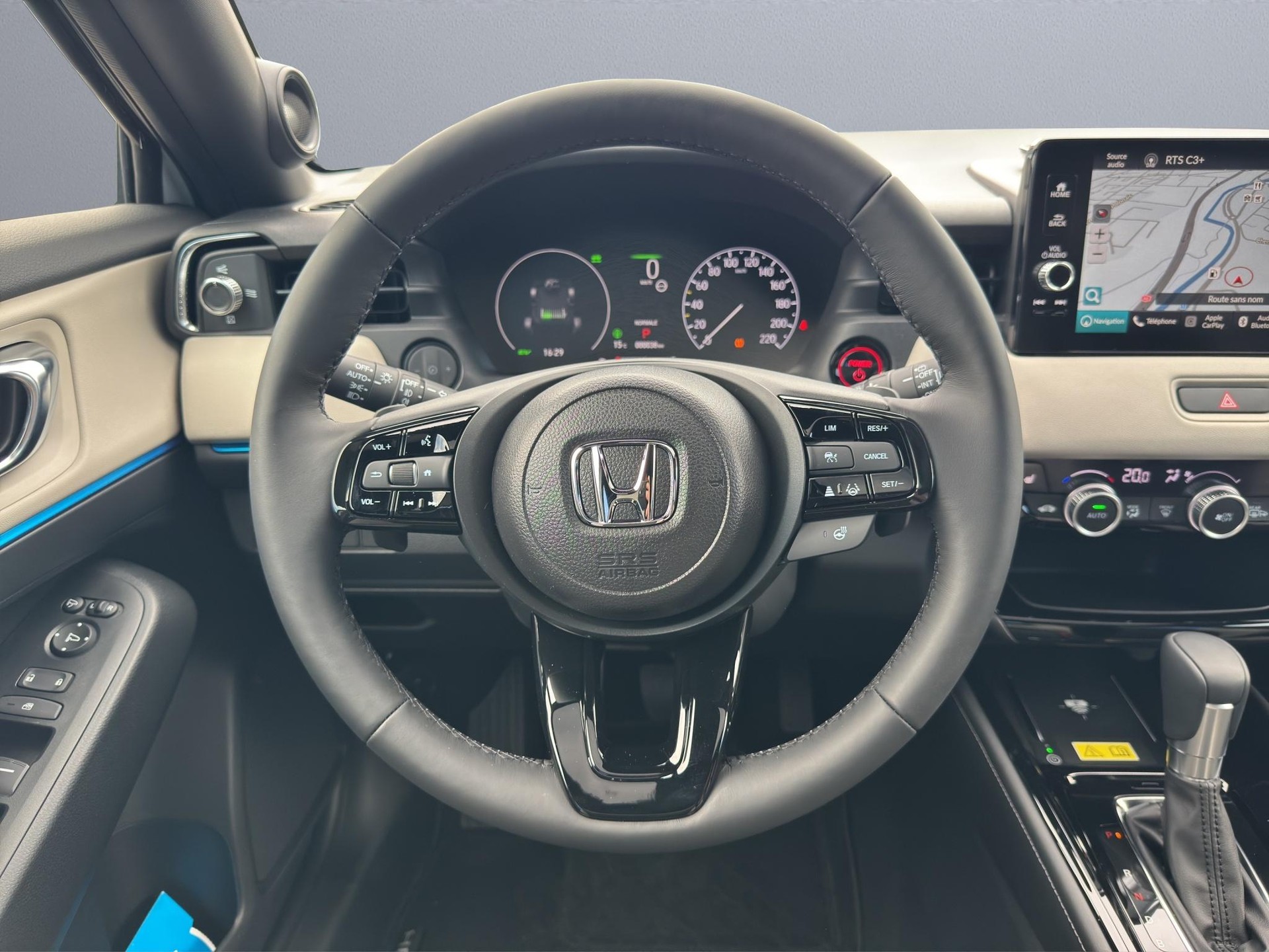 HONDA HR-V 1.5 i-MMD Advance Style-image-15