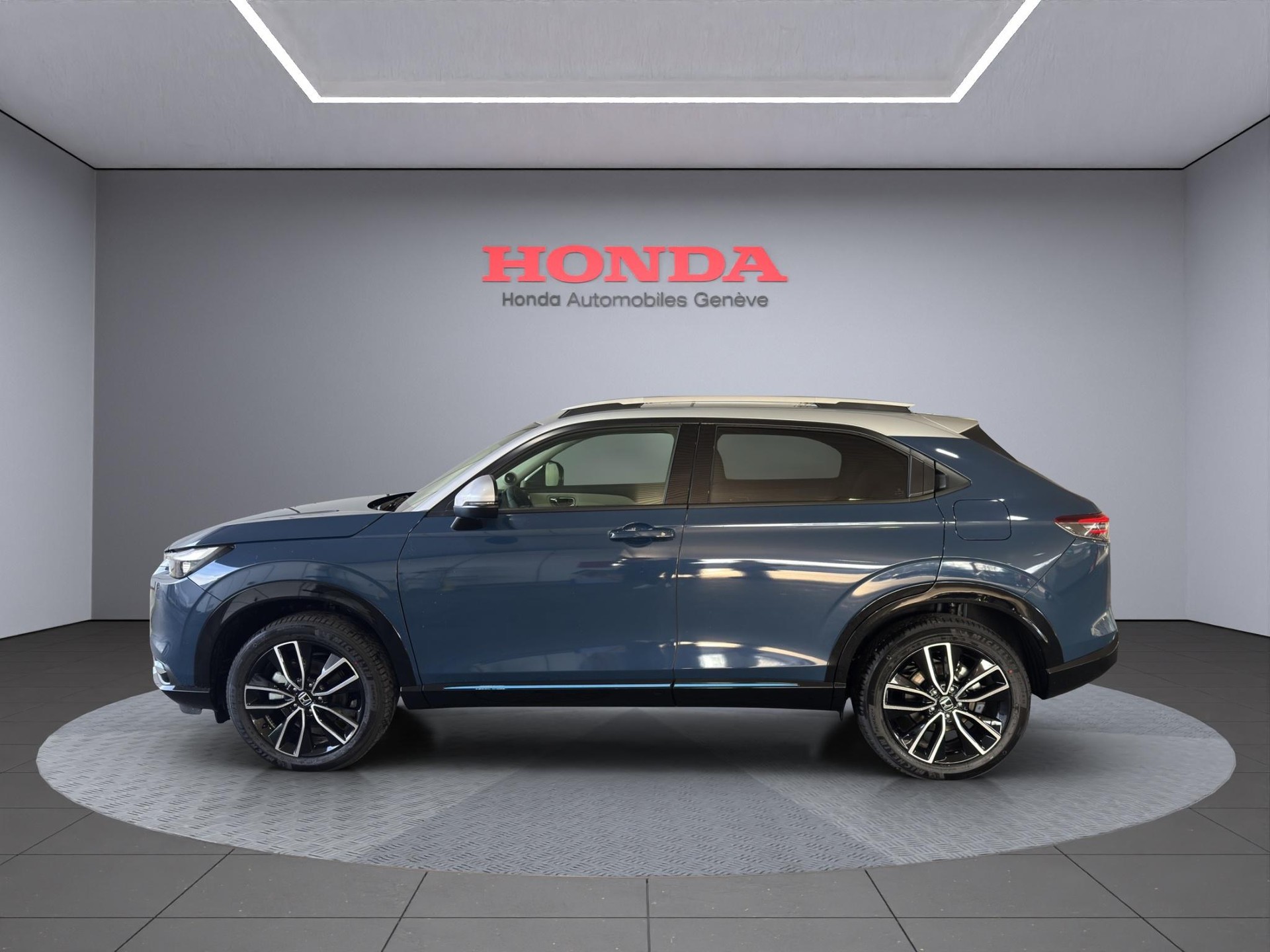 HONDA HR-V 1.5 i-MMD Advance Style-image-4