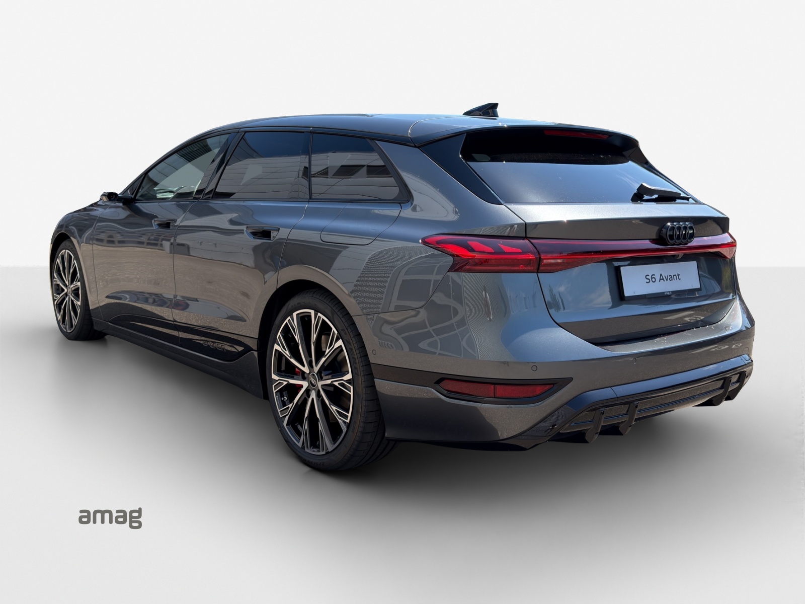 AUDI S6 Avant e-tron quattro-image-2