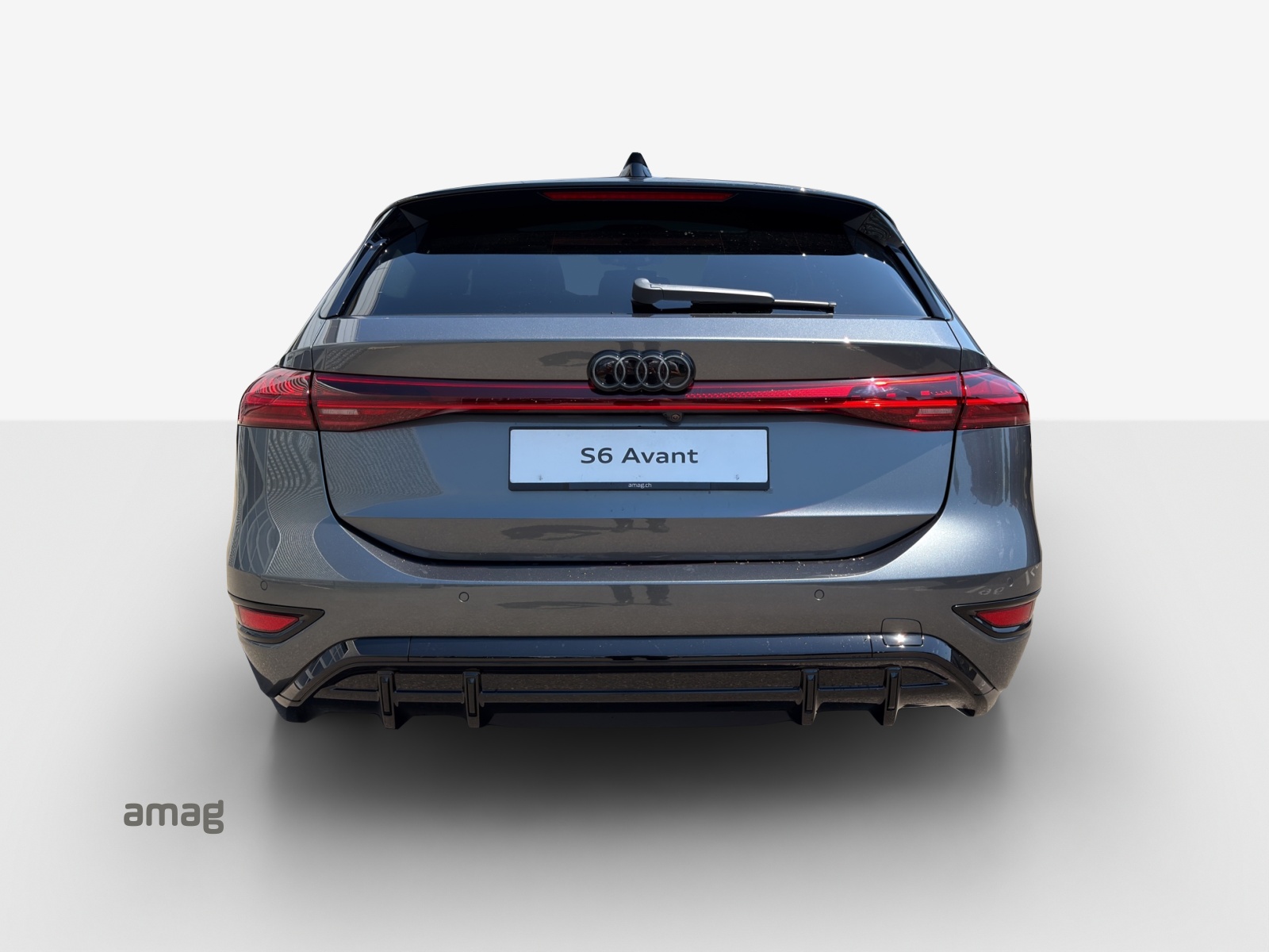AUDI S6 Avant e-tron quattro-image-3