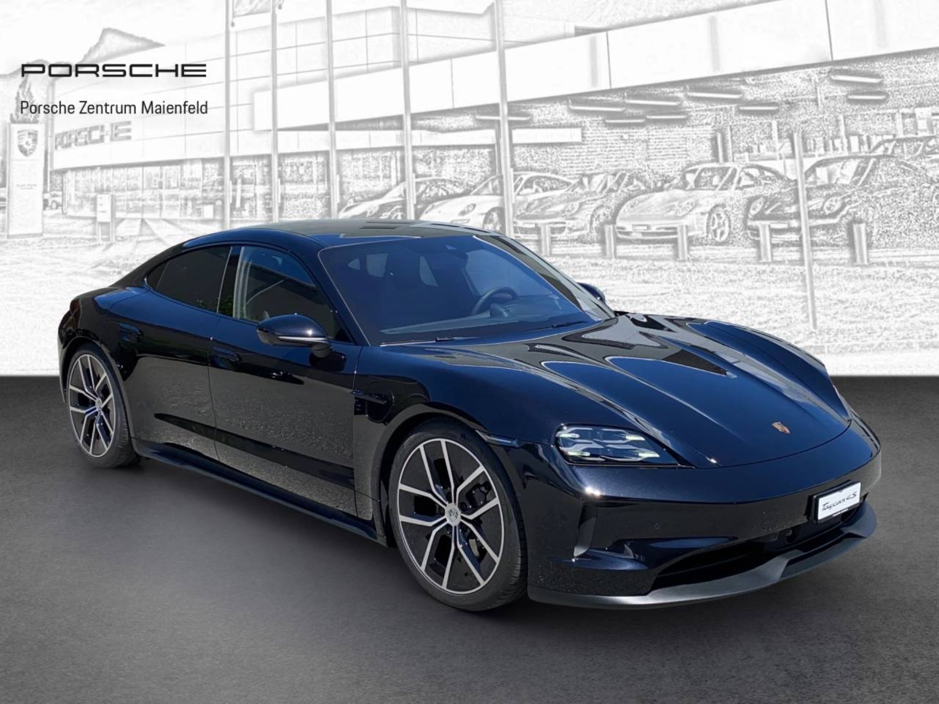 PORSCHE Taycan 4S-image-9