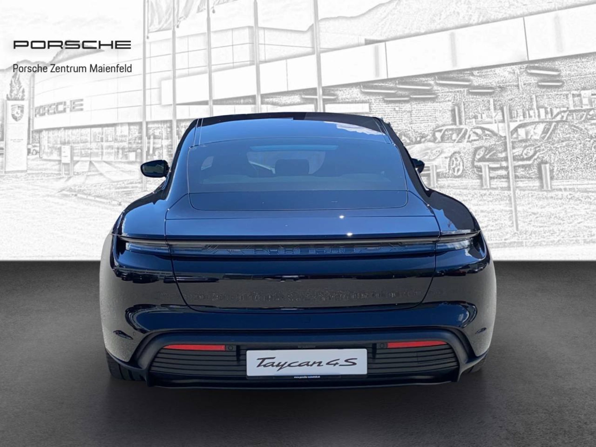 PORSCHE Taycan 4S-image-6
