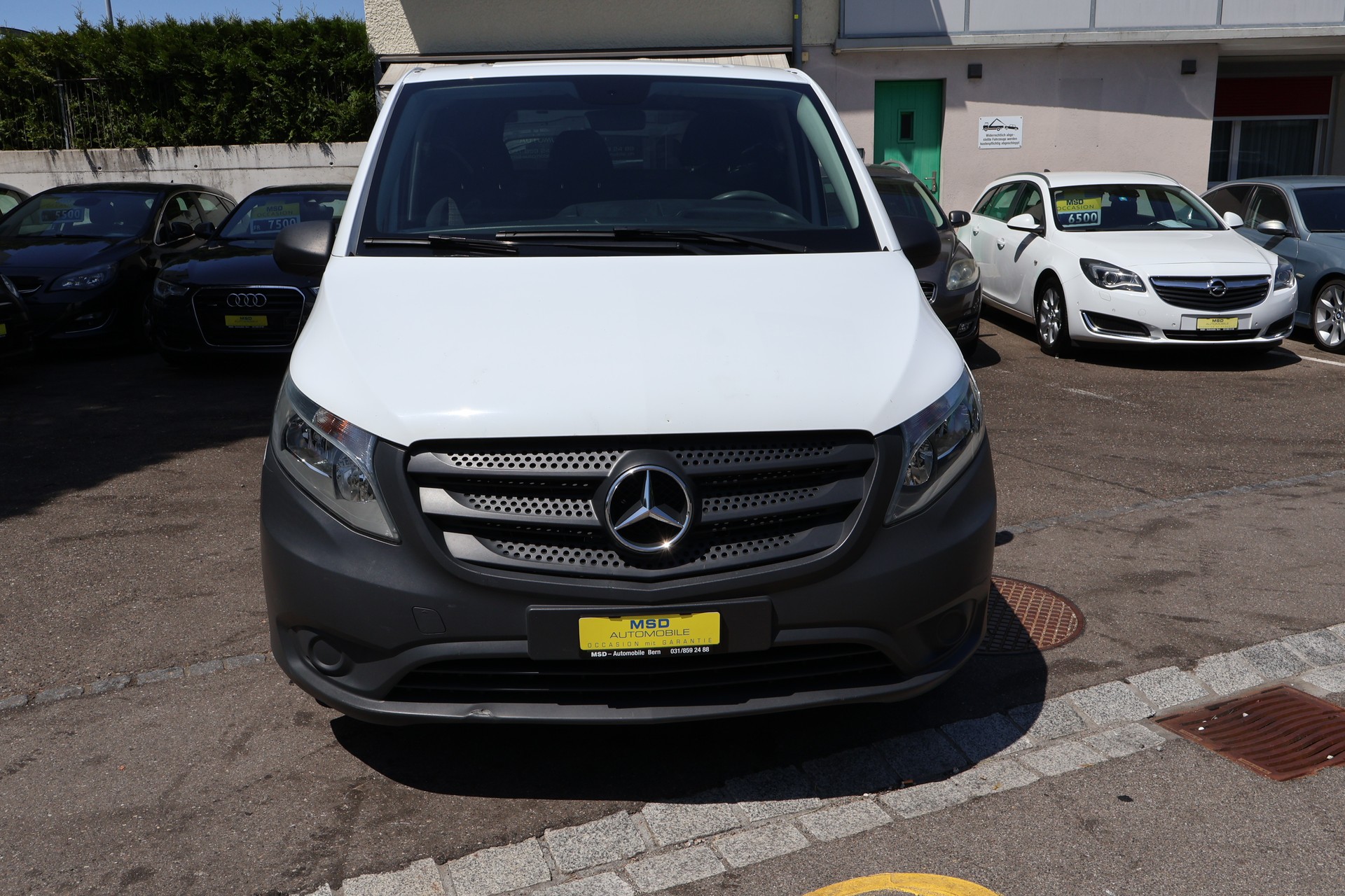 MERCEDES-BENZ Vito 111 CDI L Euro 5-image-2