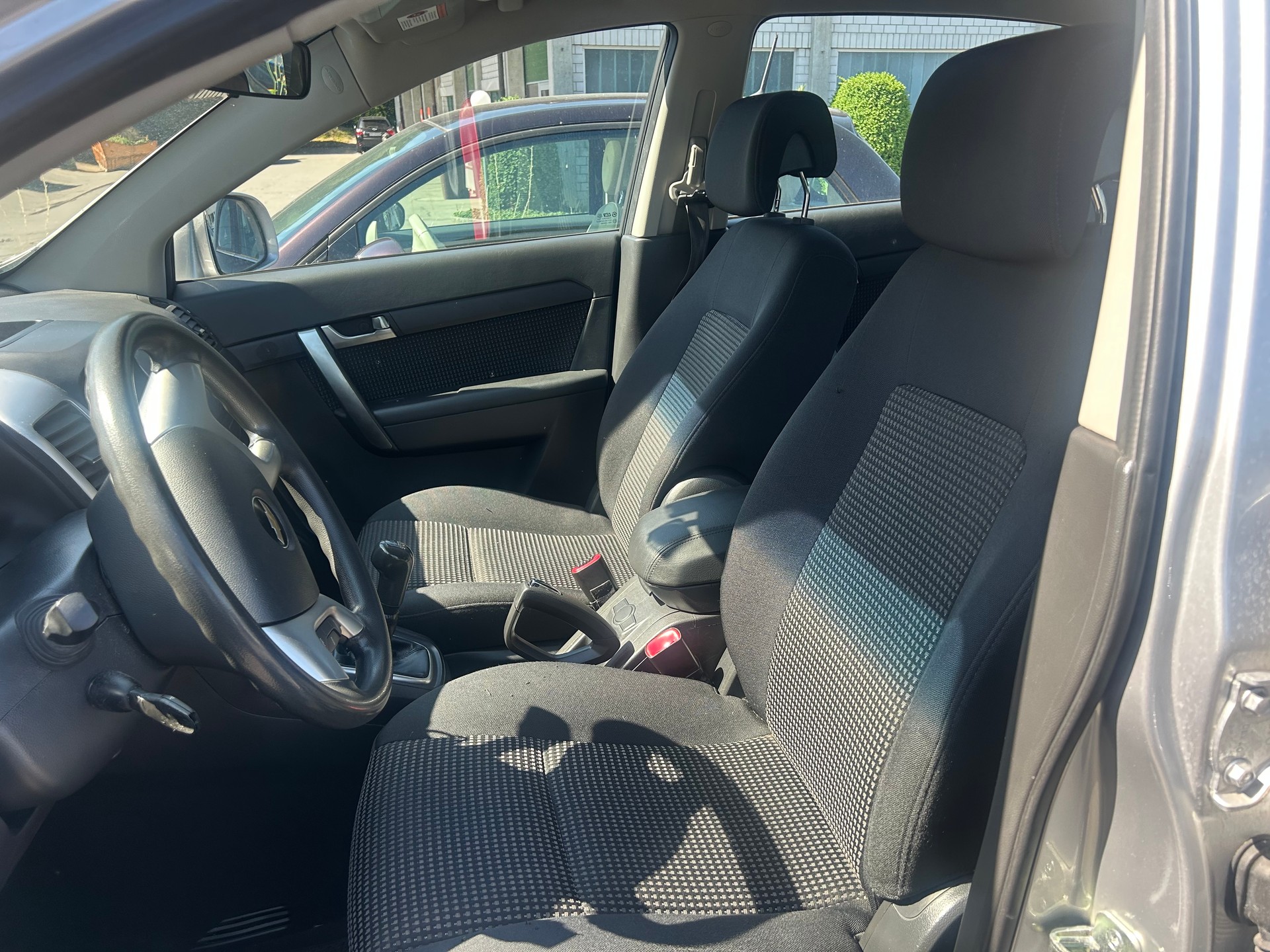 CHEVROLET Captiva 2.0 VCDi 4WD-image-6