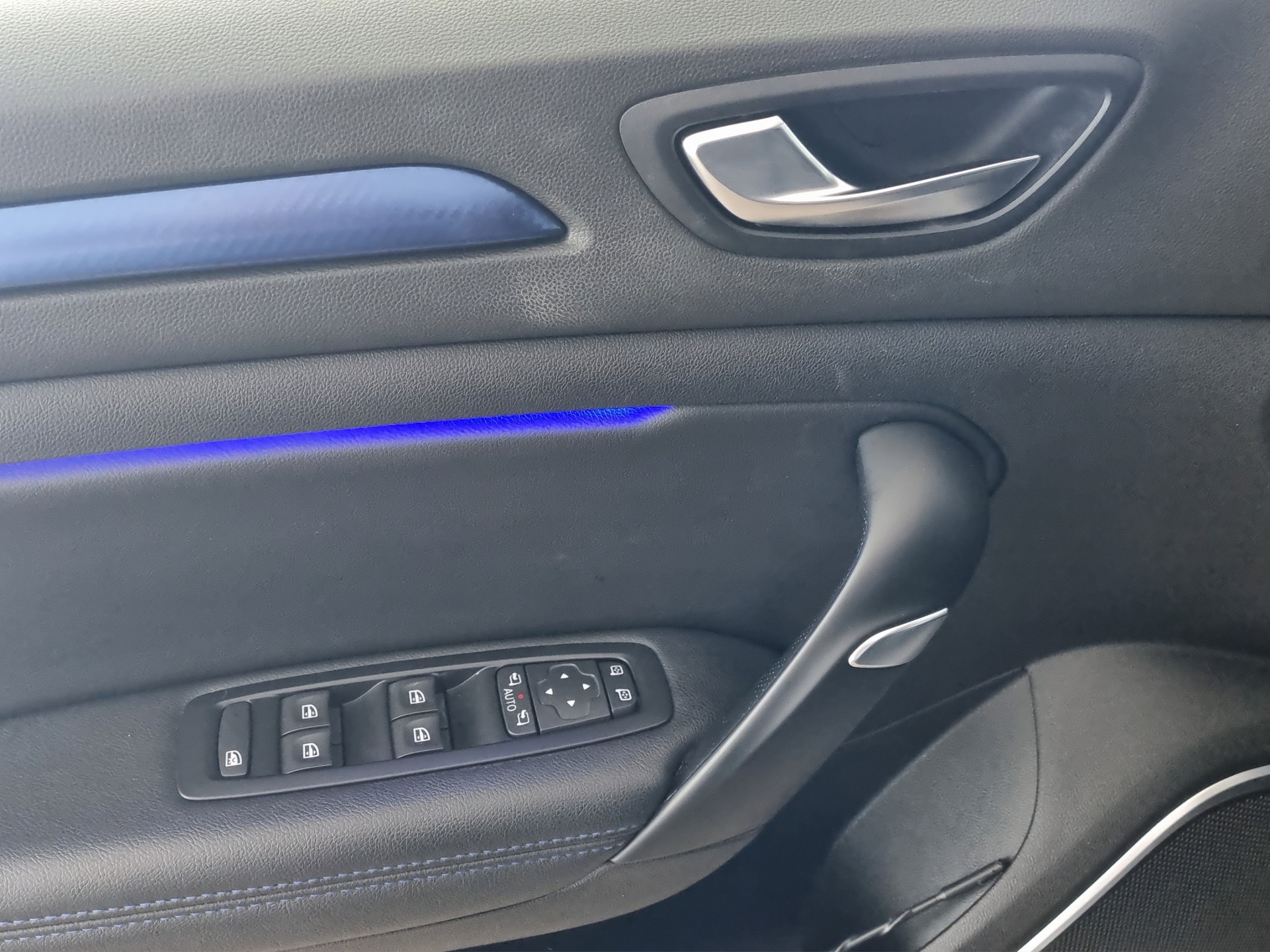 RENAULT Mégane Grandtour-image-11