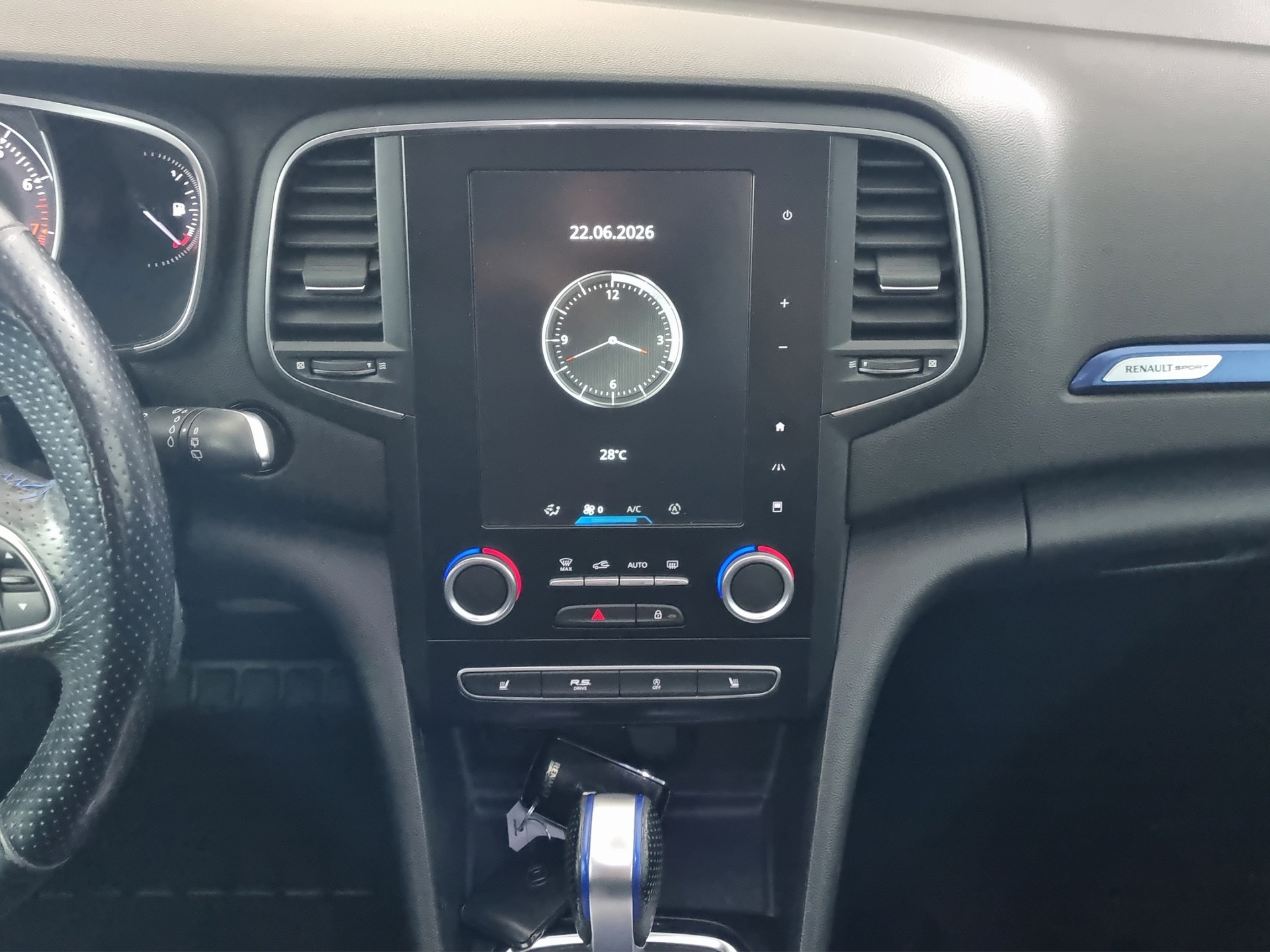 RENAULT Mégane Grandtour-image-9