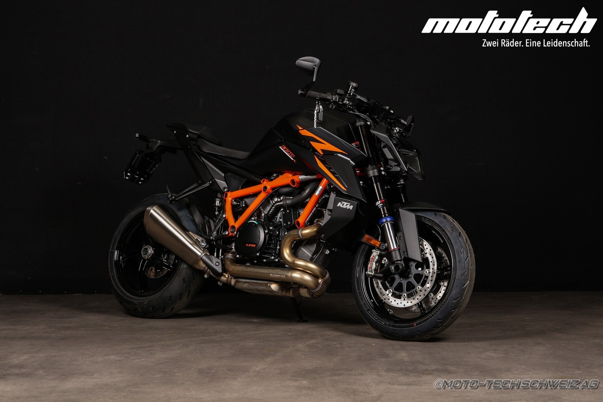 KTM 1390 Super Duke R EVO-image-5