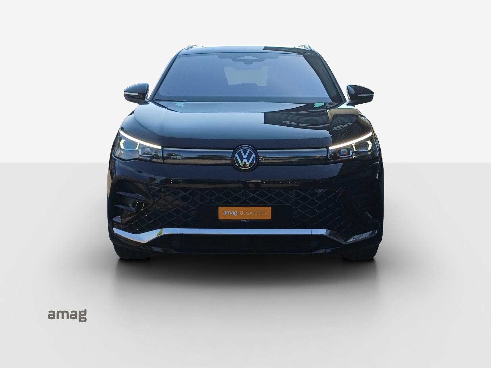 VW Tiguan 2.0 TSI DSG R-Line 4Motion-image-6