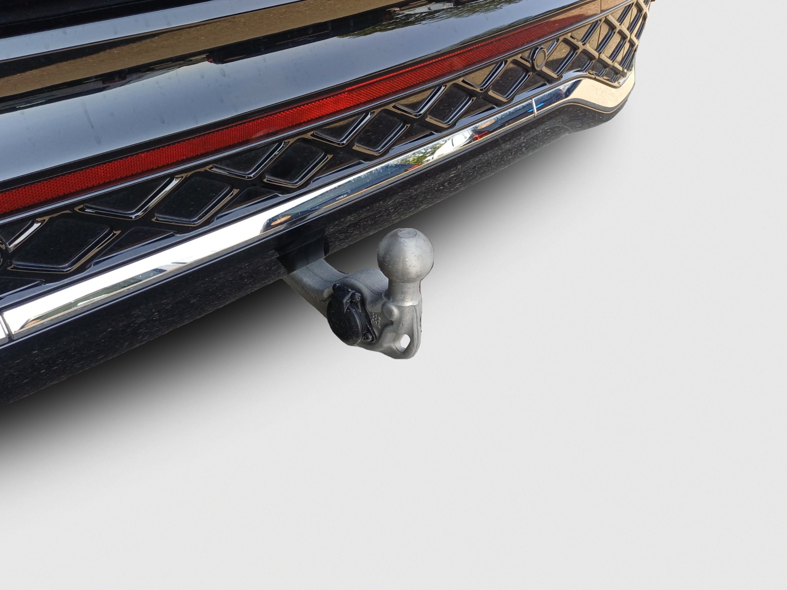 VW Tiguan 2.0 TSI DSG R-Line 4Motion-image-13