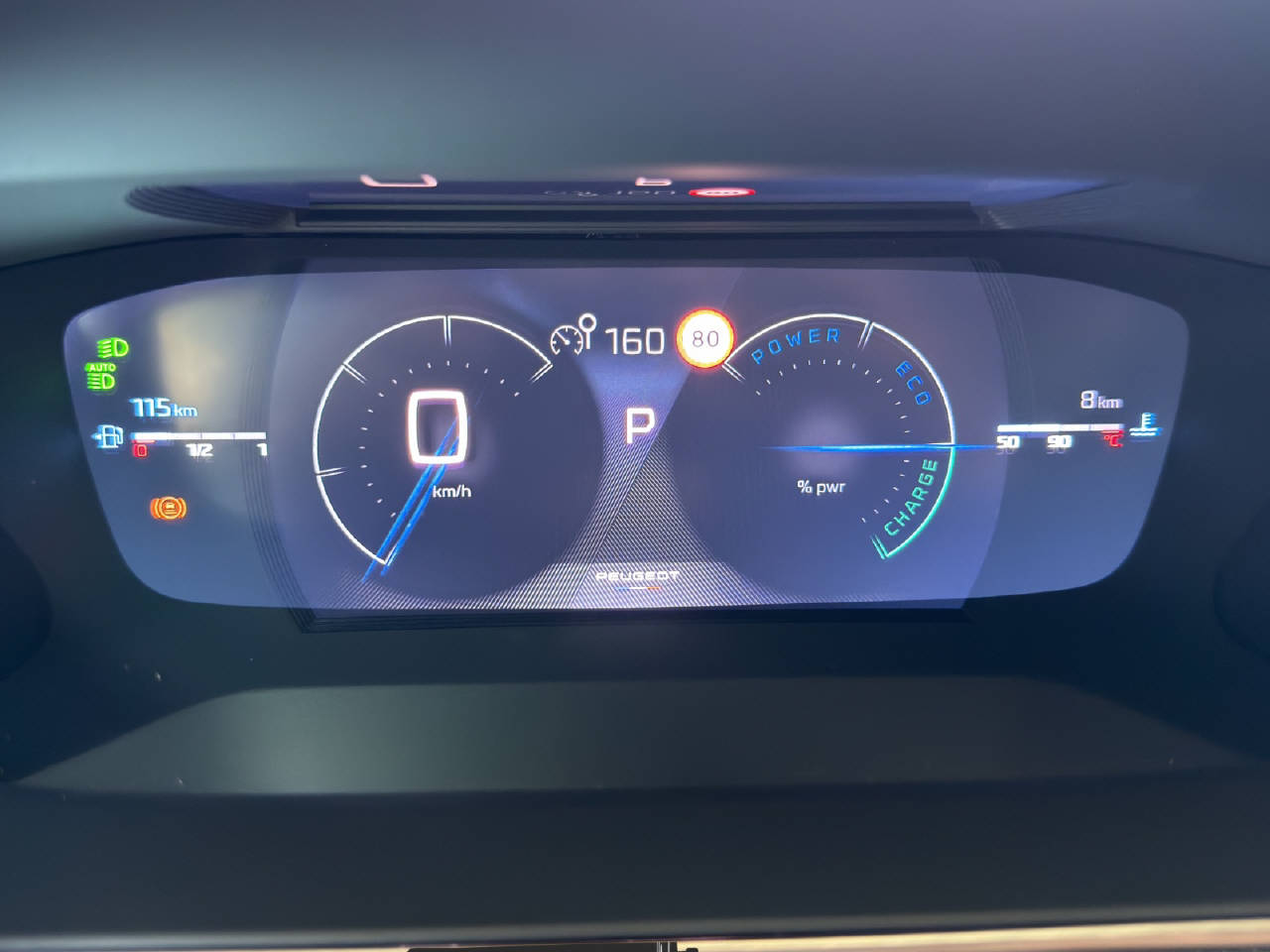 PEUGEOT 208 1.2 Hybrid 145 GT-image-8