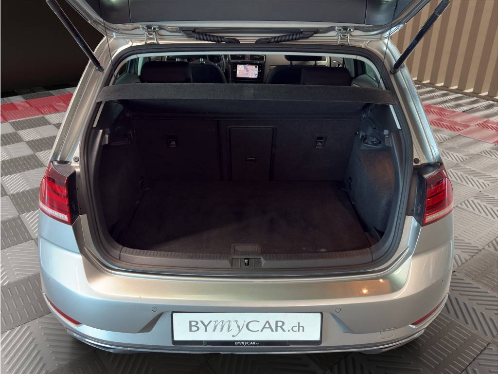 VW Golf 1.0 TSI Comfortline DSG-image-10