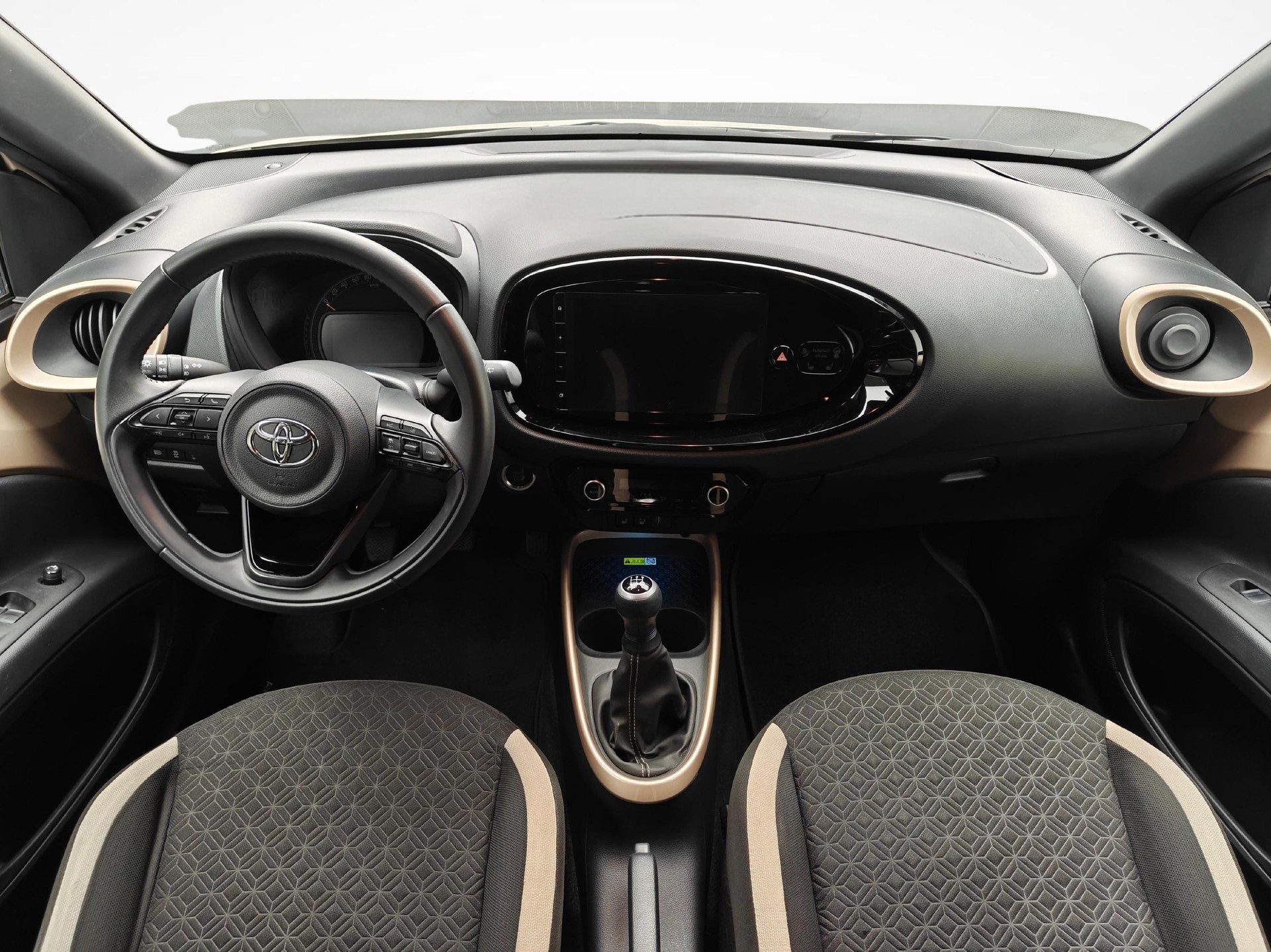 TOYOTA Aygo X 1.0 VVT-i Trend-image-8