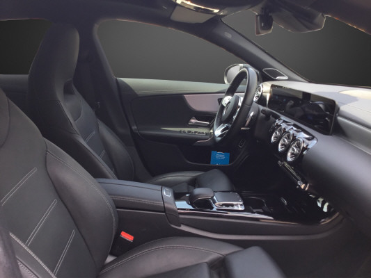 MERCEDES-BENZ CLA SB 250 AMG Line 4M 7G-image-8
