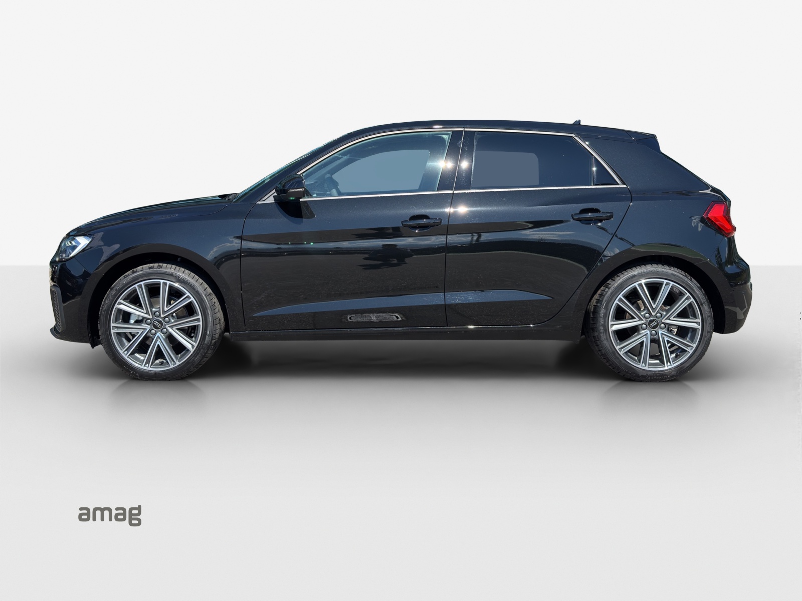 AUDI A1 Sportback 30 TFSI Attraction S-tronic-showroom-element-1